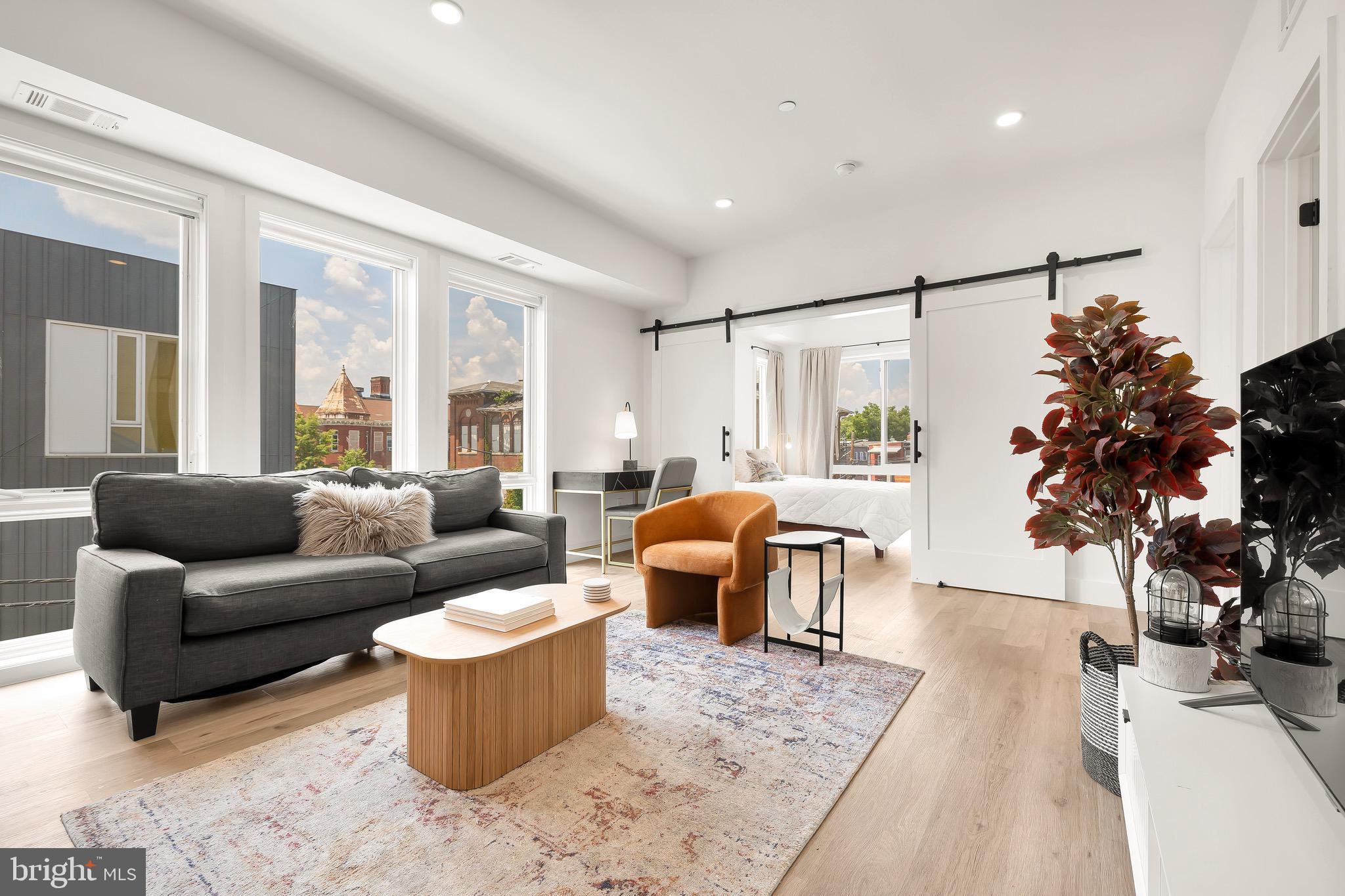 14 P St NW #303