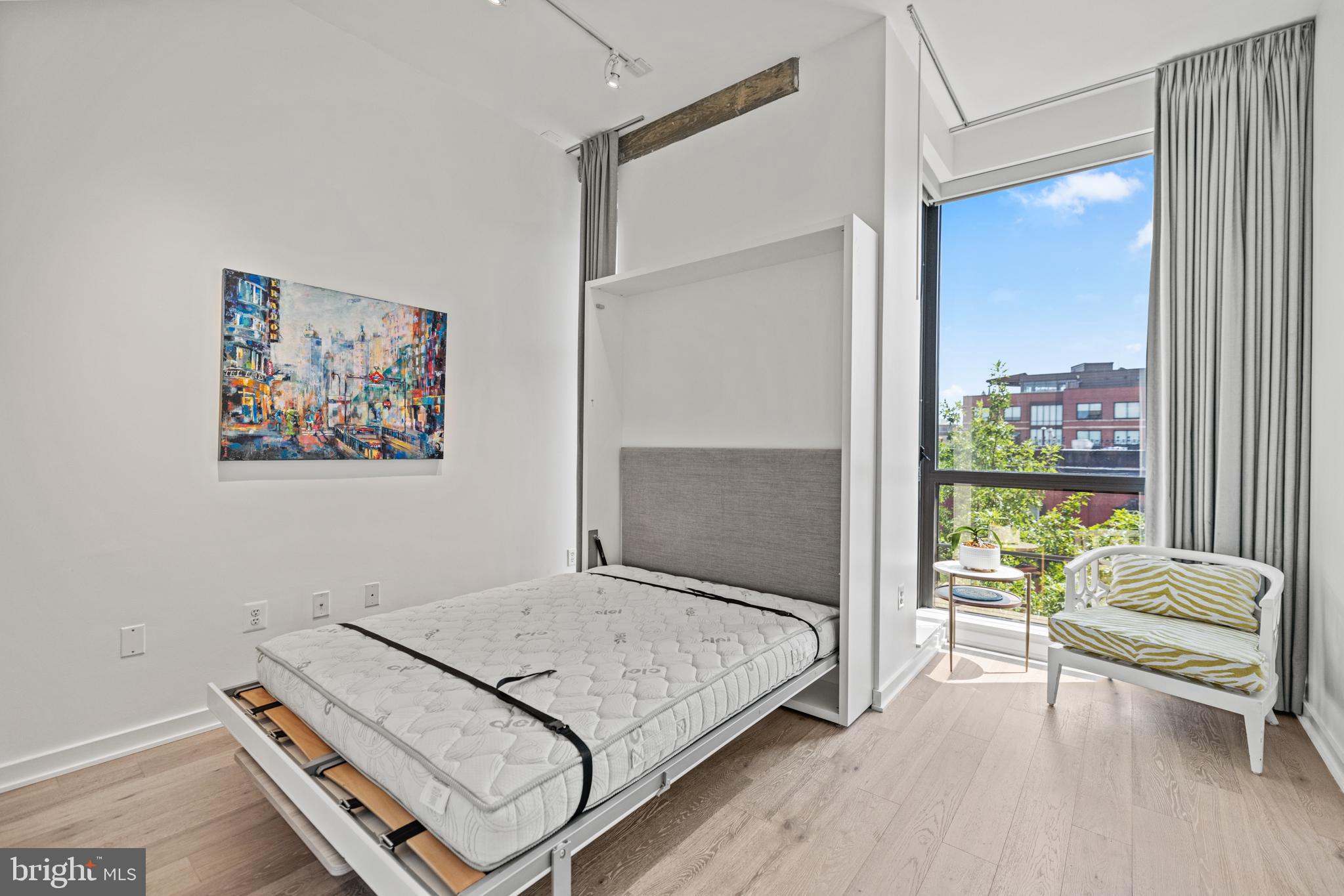 1413 P St NW #402