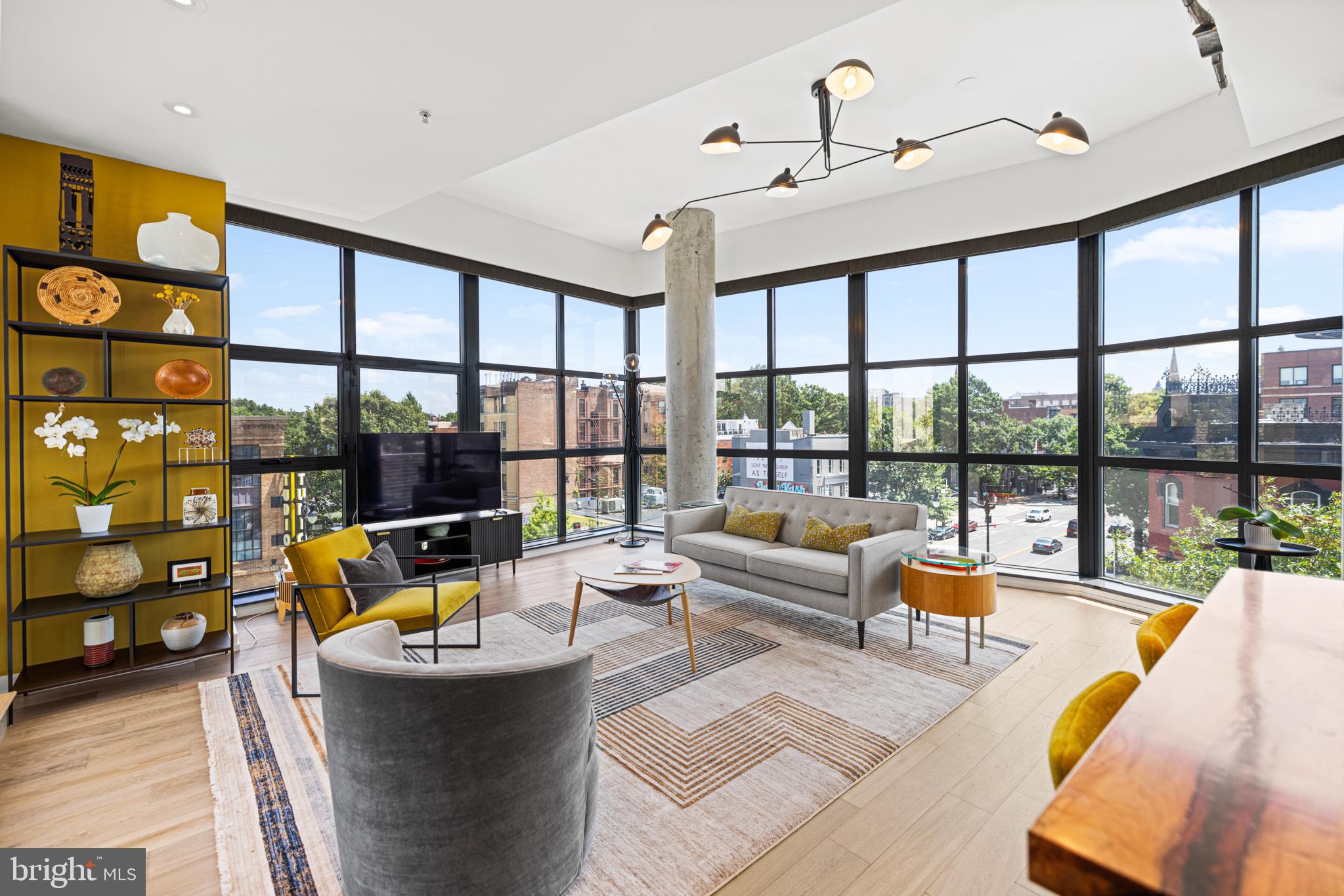 1413 P St NW #402
