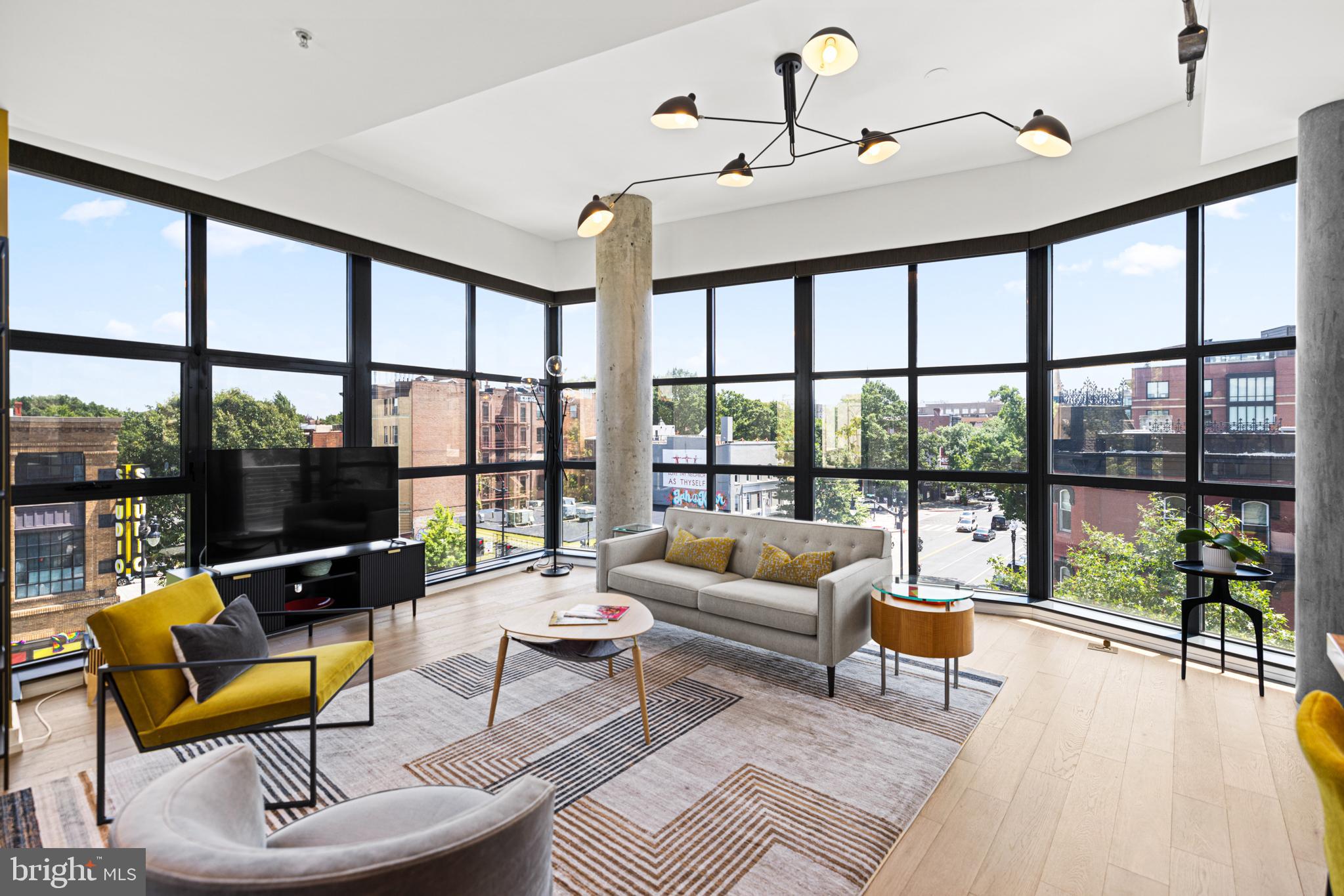 1413 P St NW #402