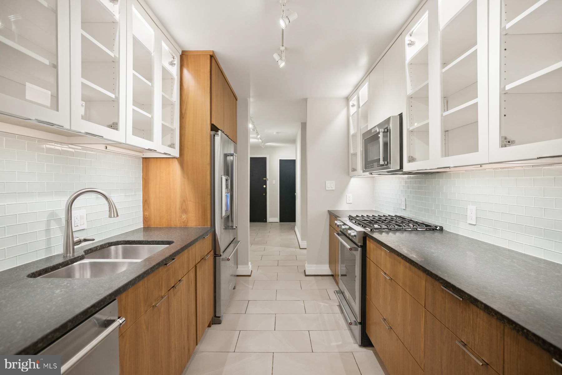 4701 Connecticut Ave NW #109