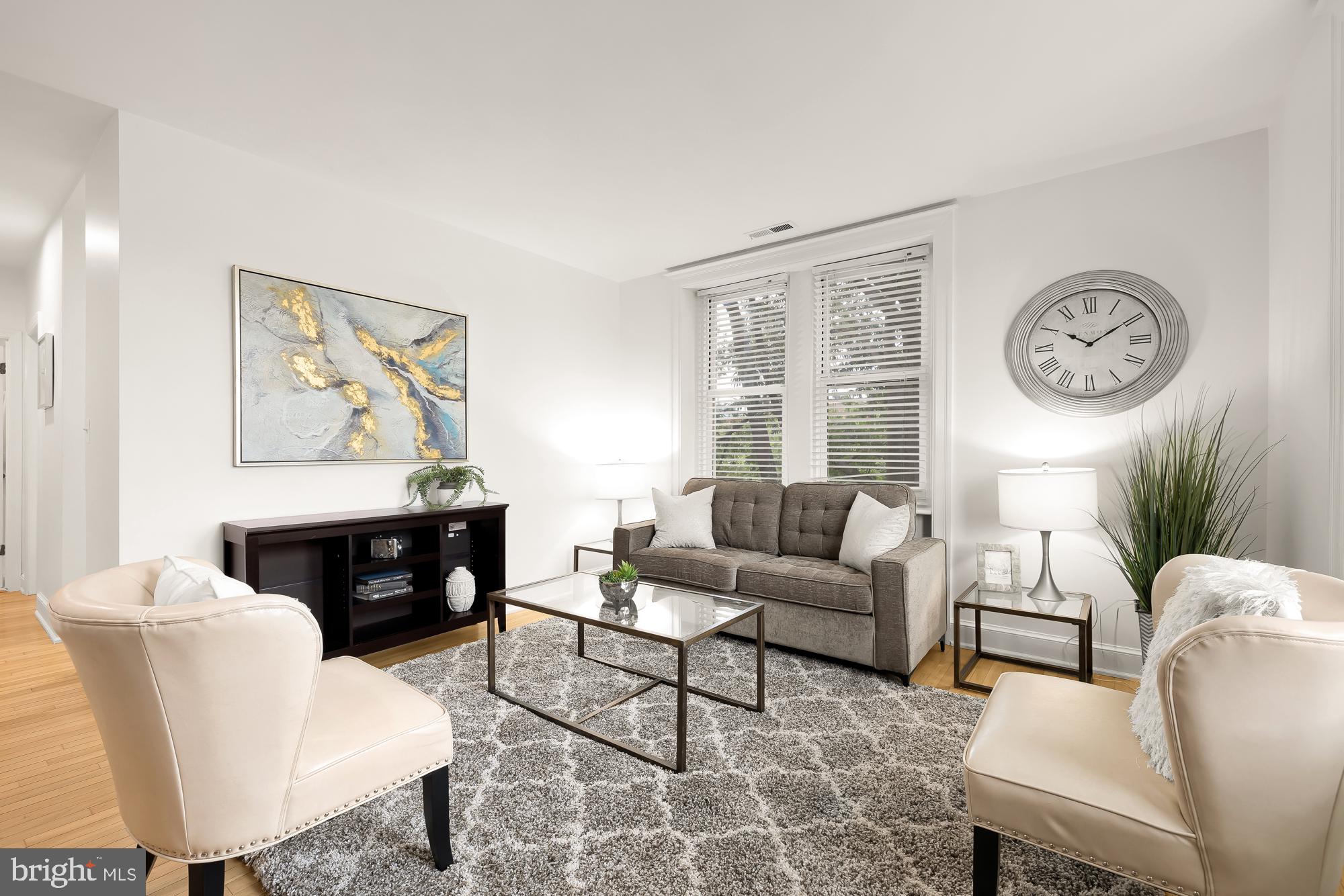 1916 17th St NW #302