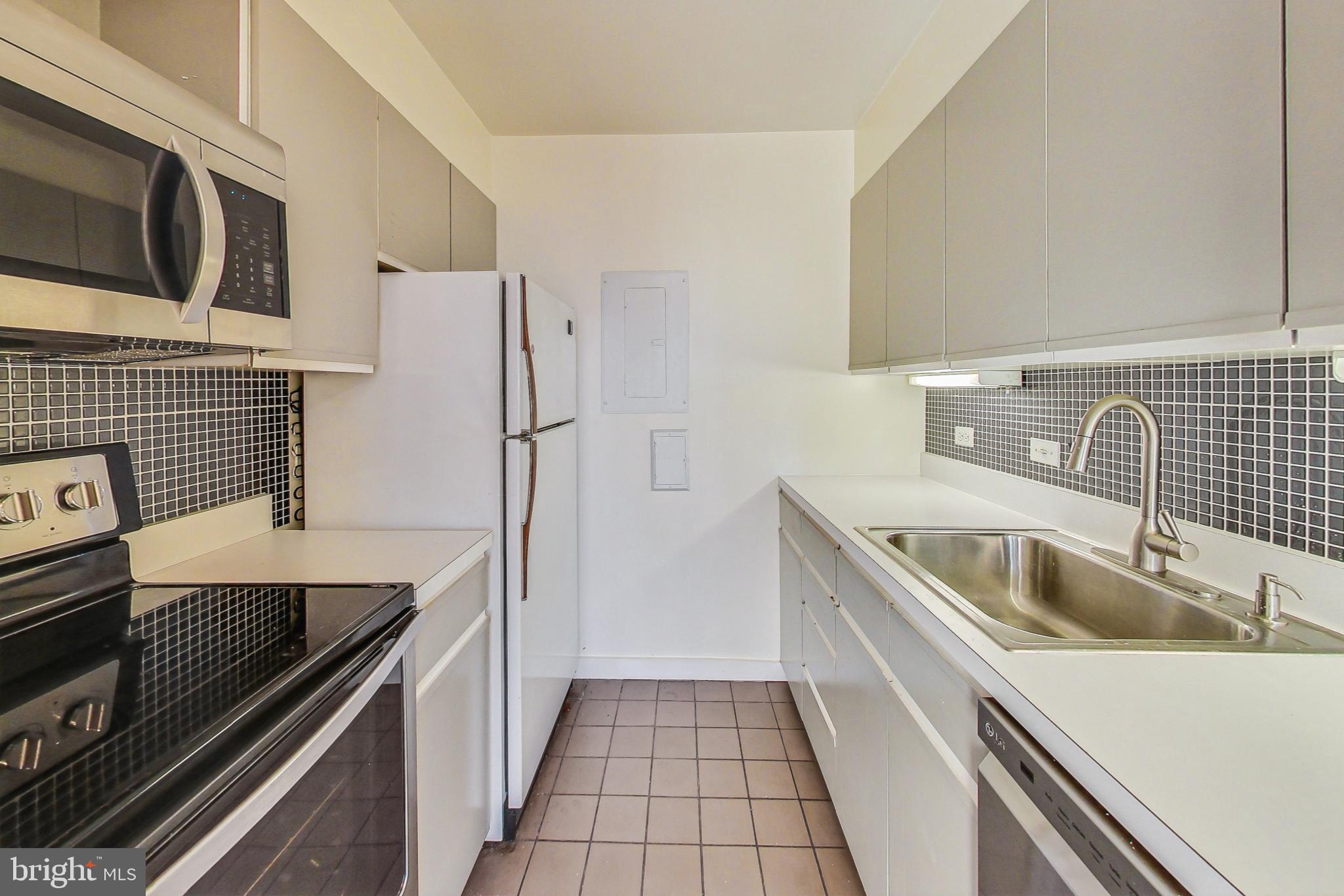 1840 California St NW #13a