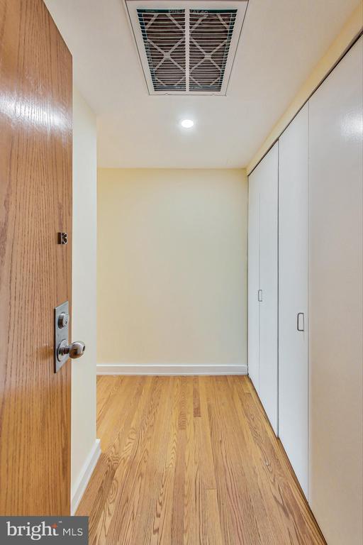 1840 California St NW #13a