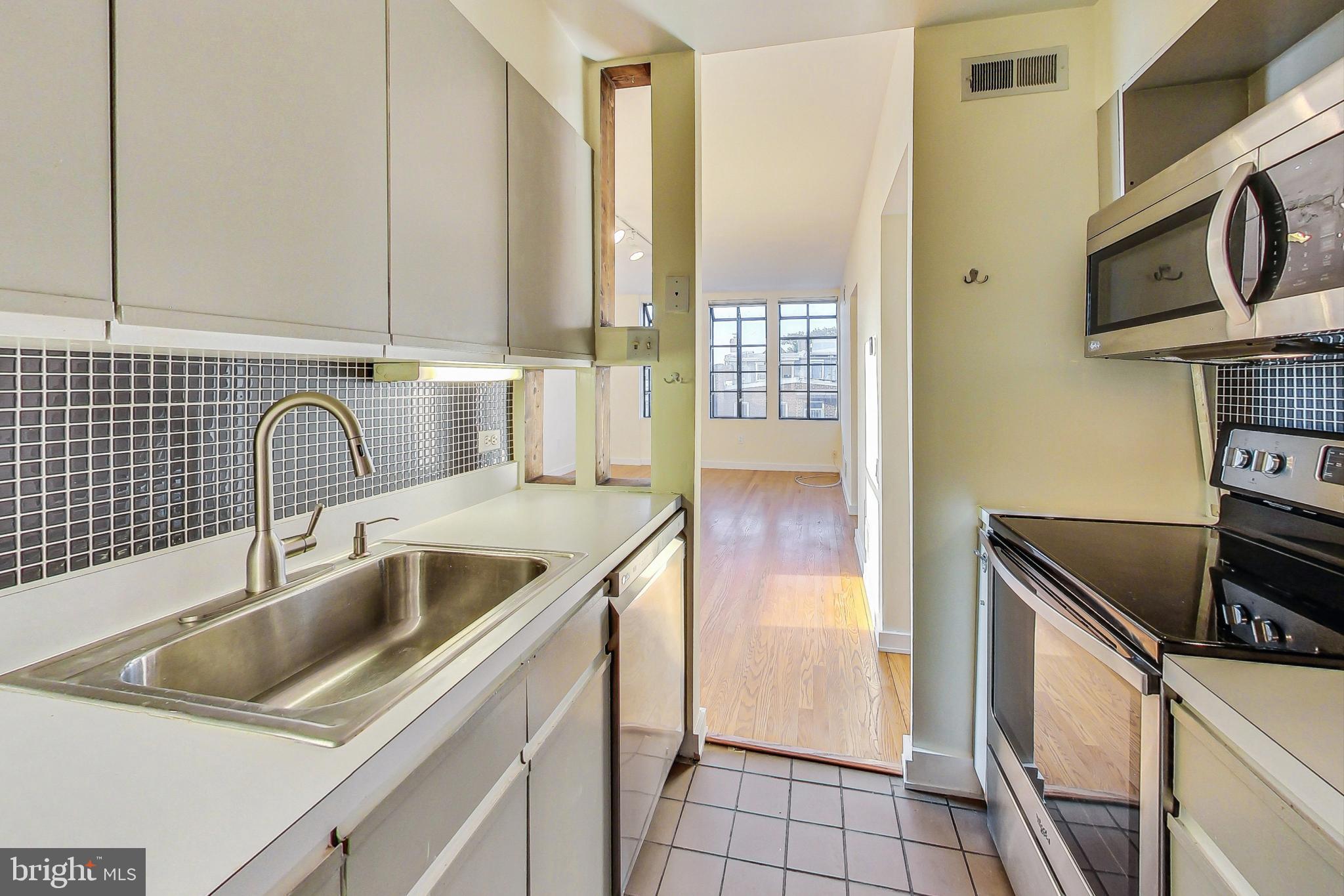 1840 California St NW #13a