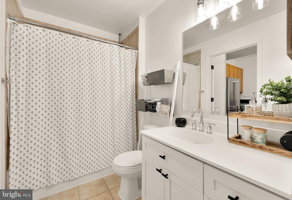 2120 Vermont Ave NW #303