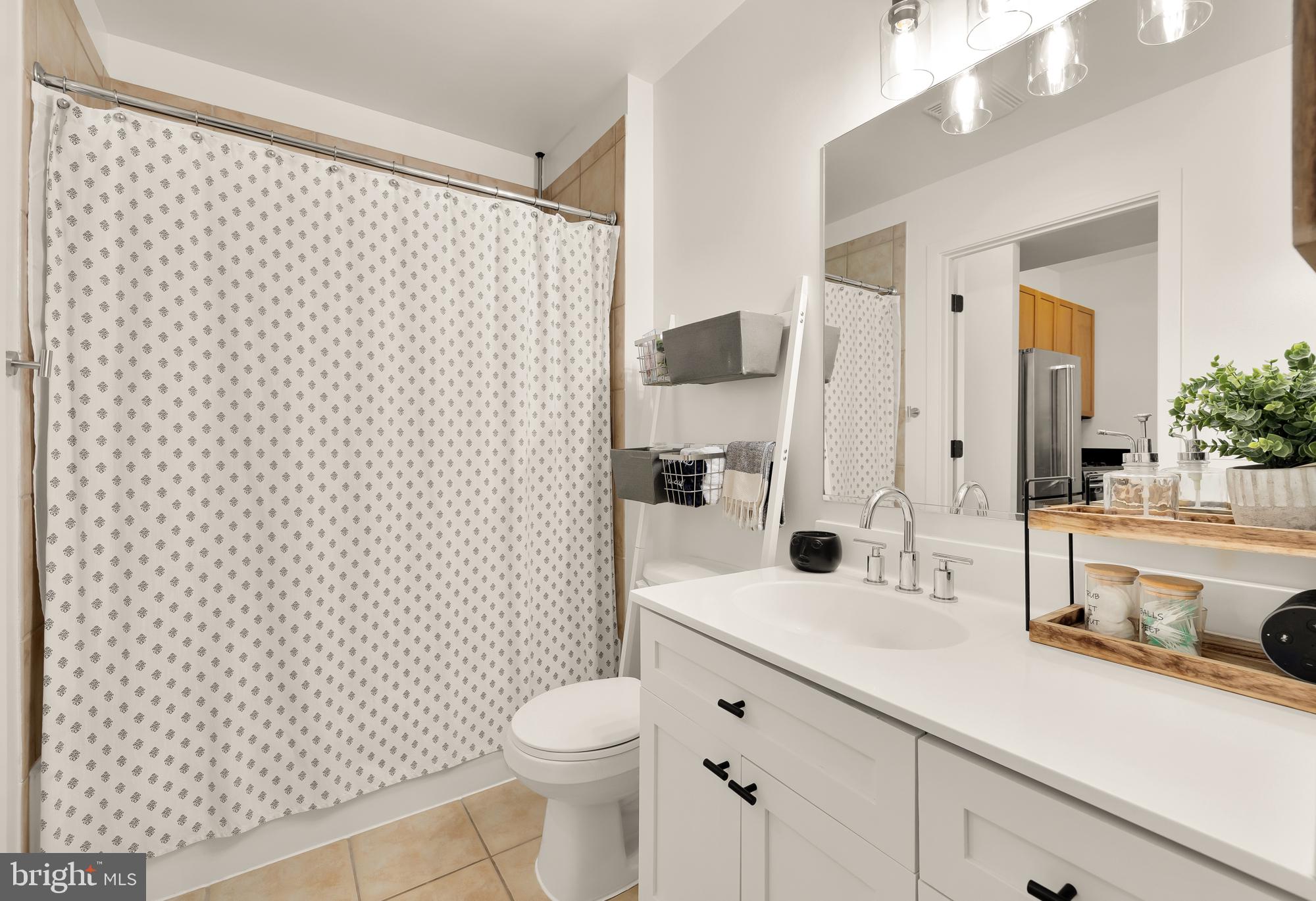 2120 Vermont Ave NW #303