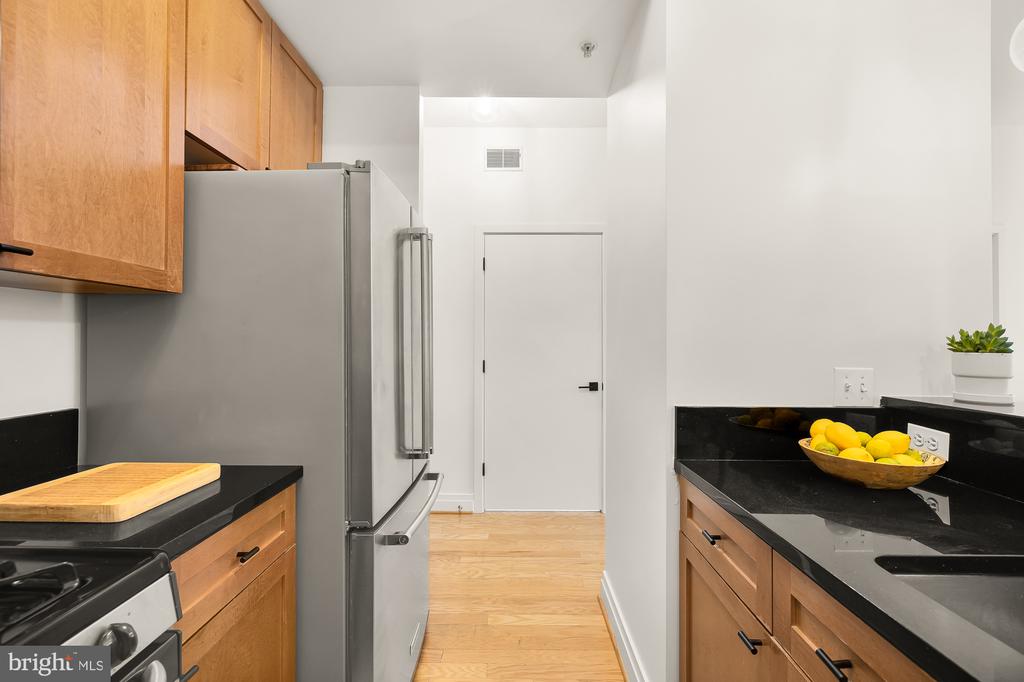 2120 Vermont Ave NW #303