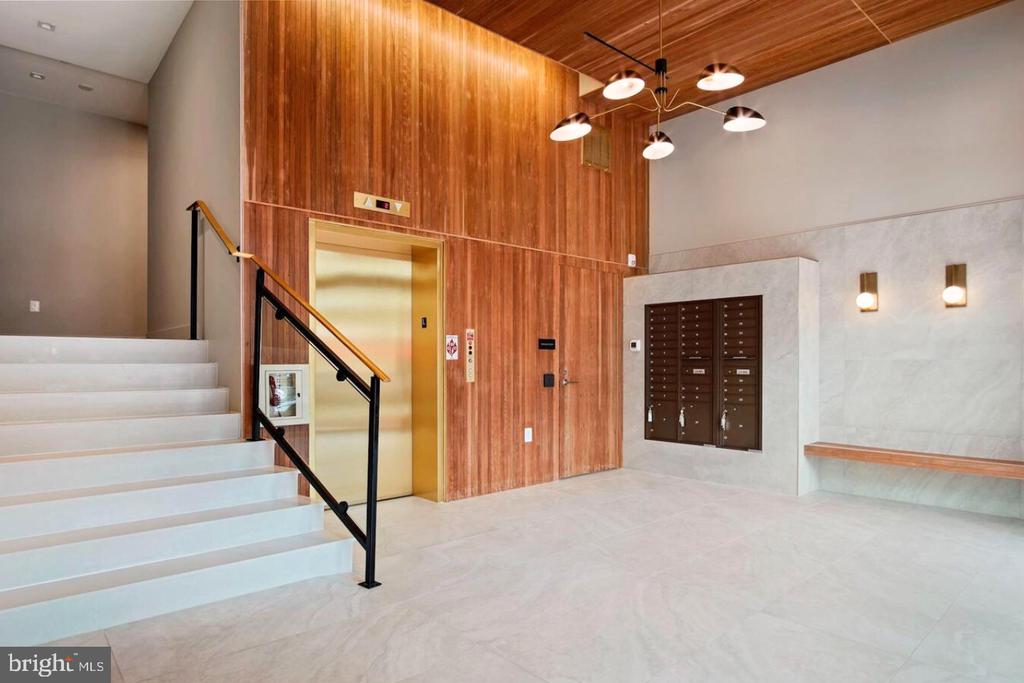801 N St NW #301