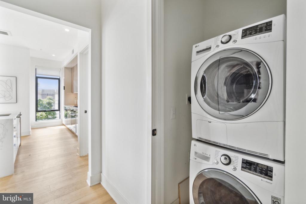 801 N St NW #301