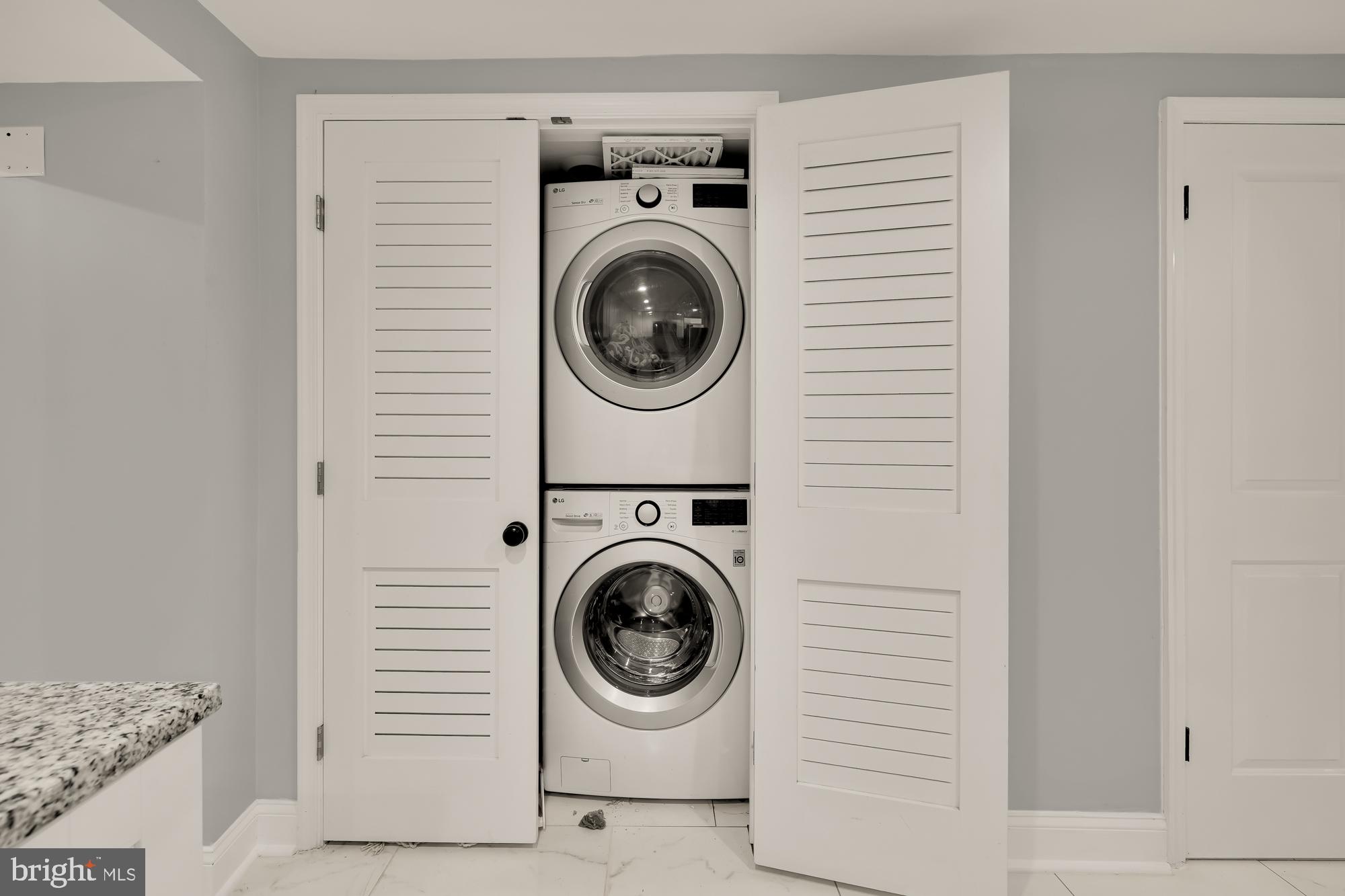 703 Randolph St NW #C