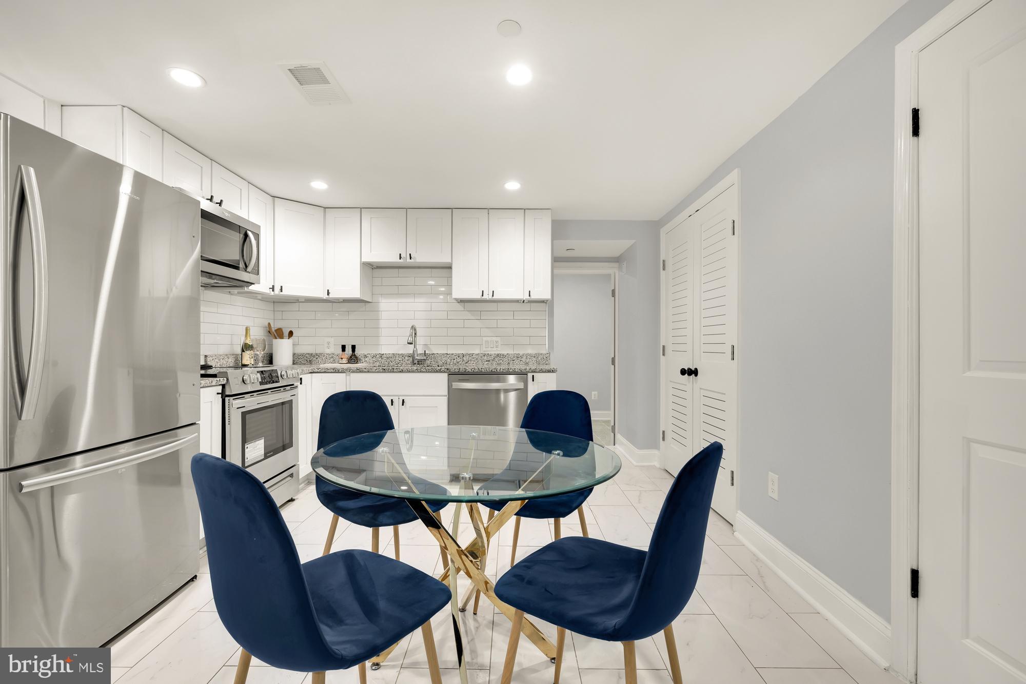 703 Randolph St NW #C