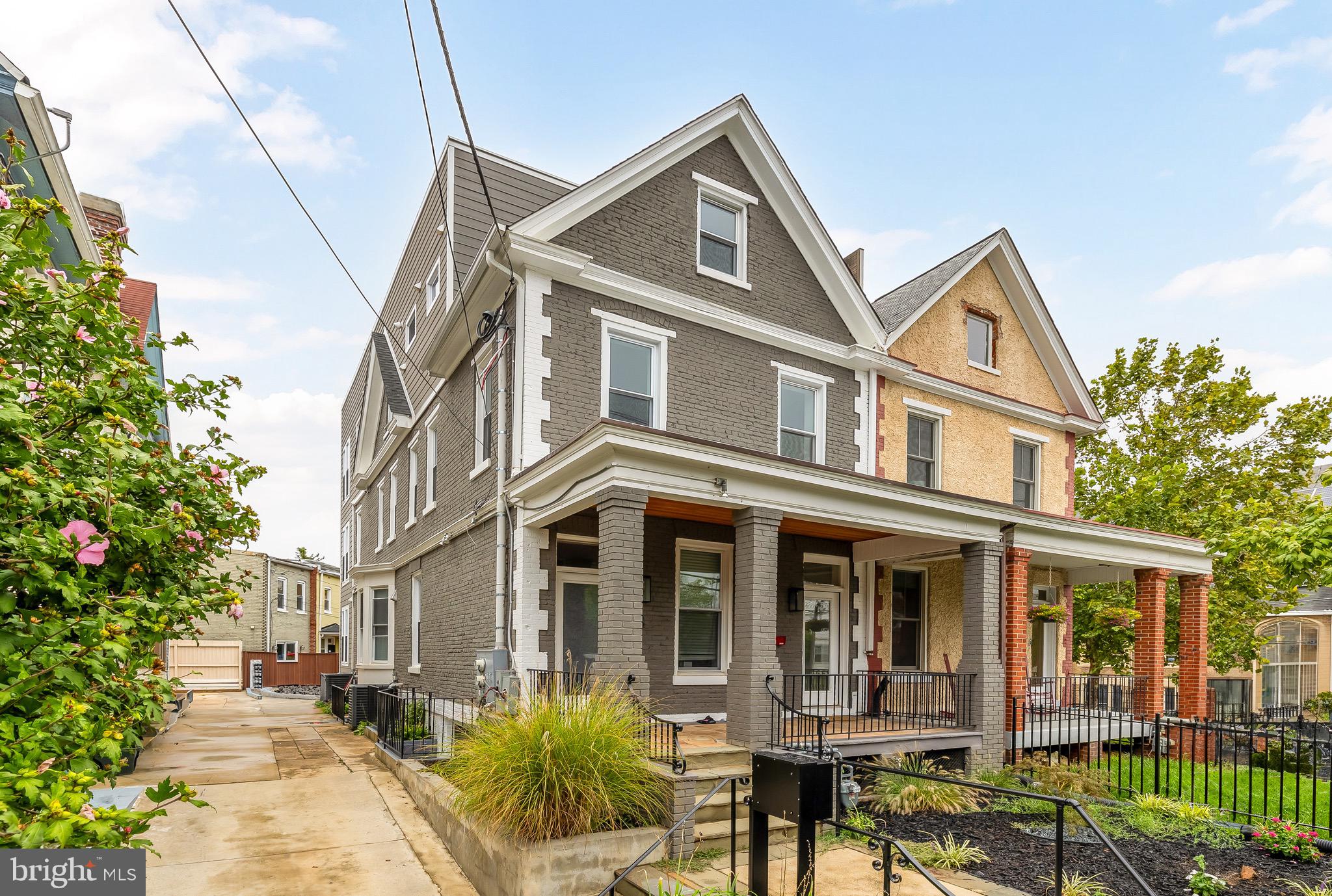 703 Randolph St NW #C