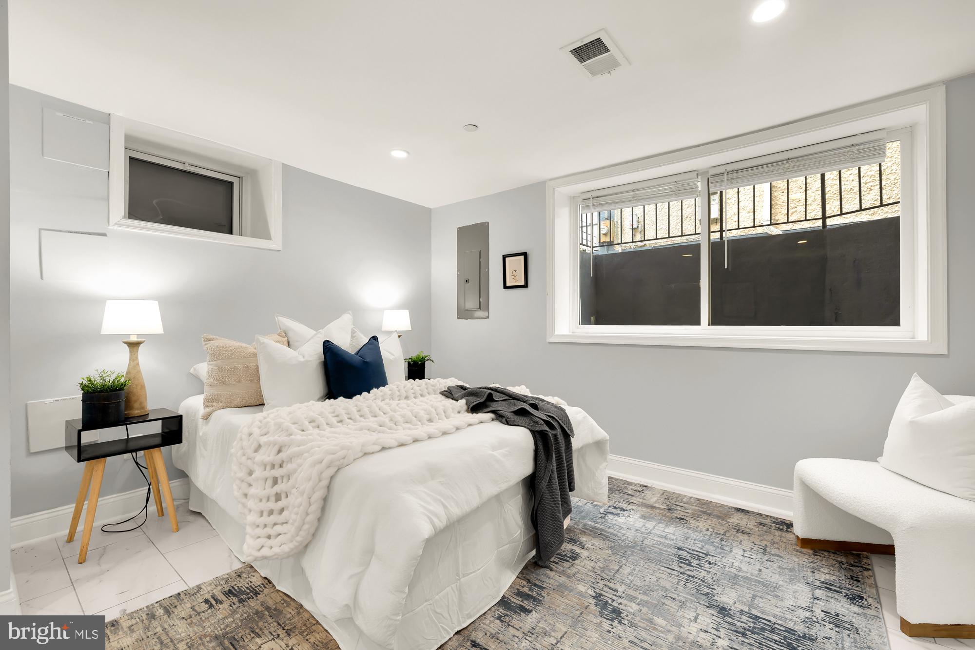 703 Randolph St NW #C