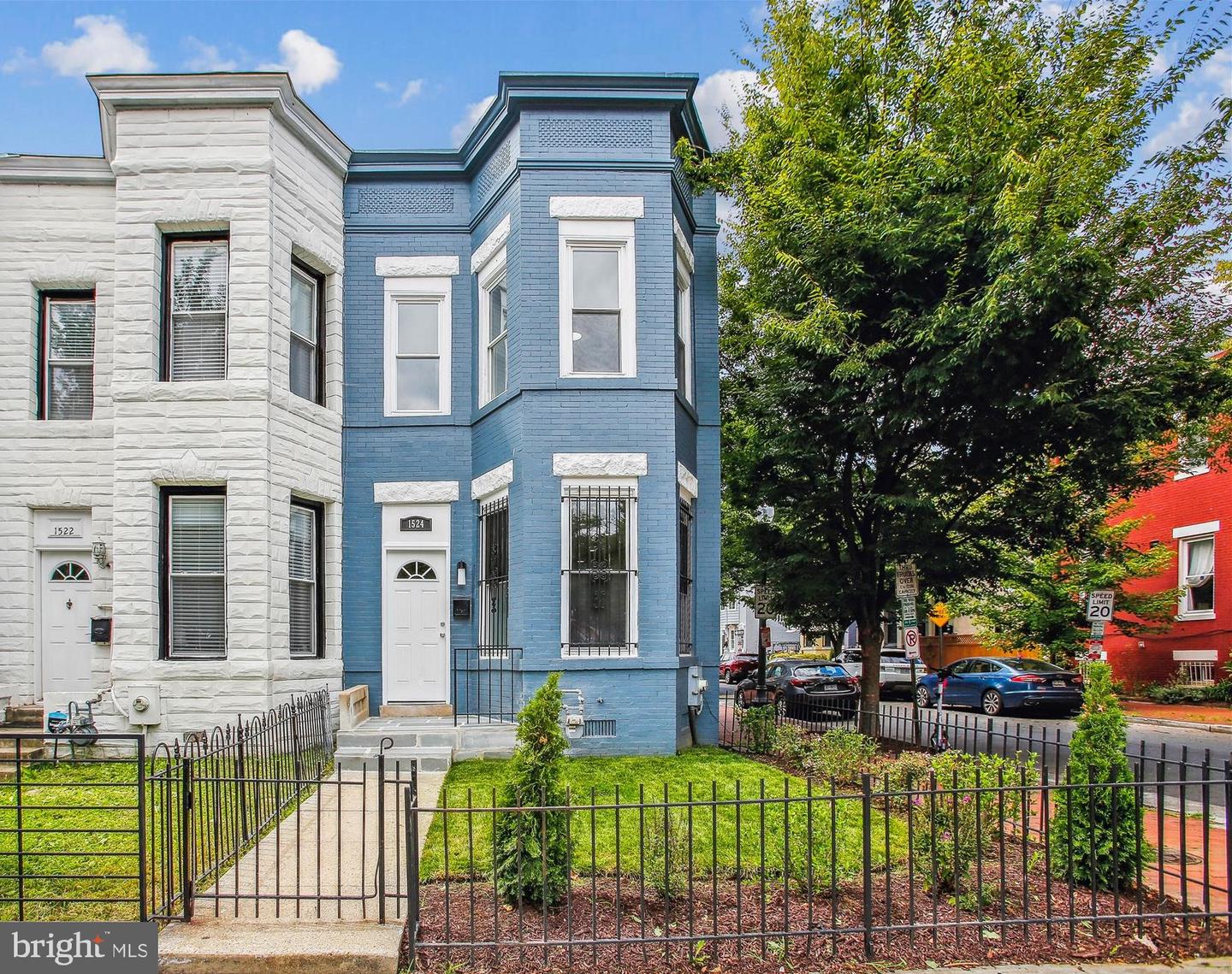 1524 1st St NW