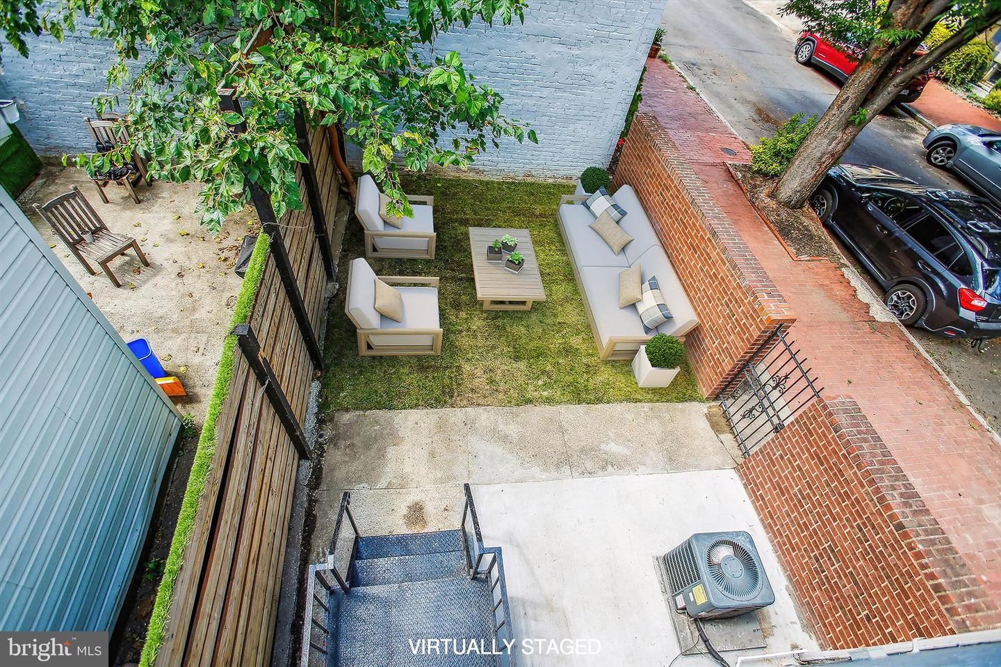 1524 1st St NW
