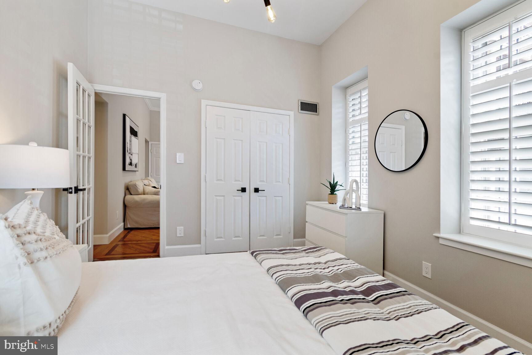 1718 CORCORAN ST NW #12