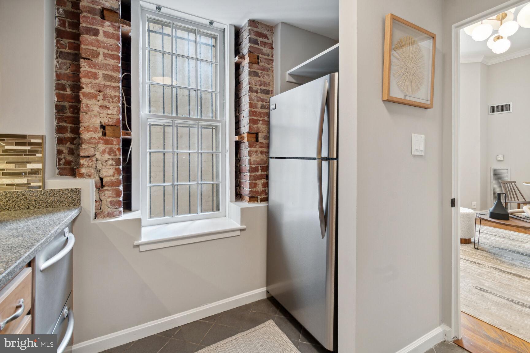 1718 CORCORAN ST NW #12