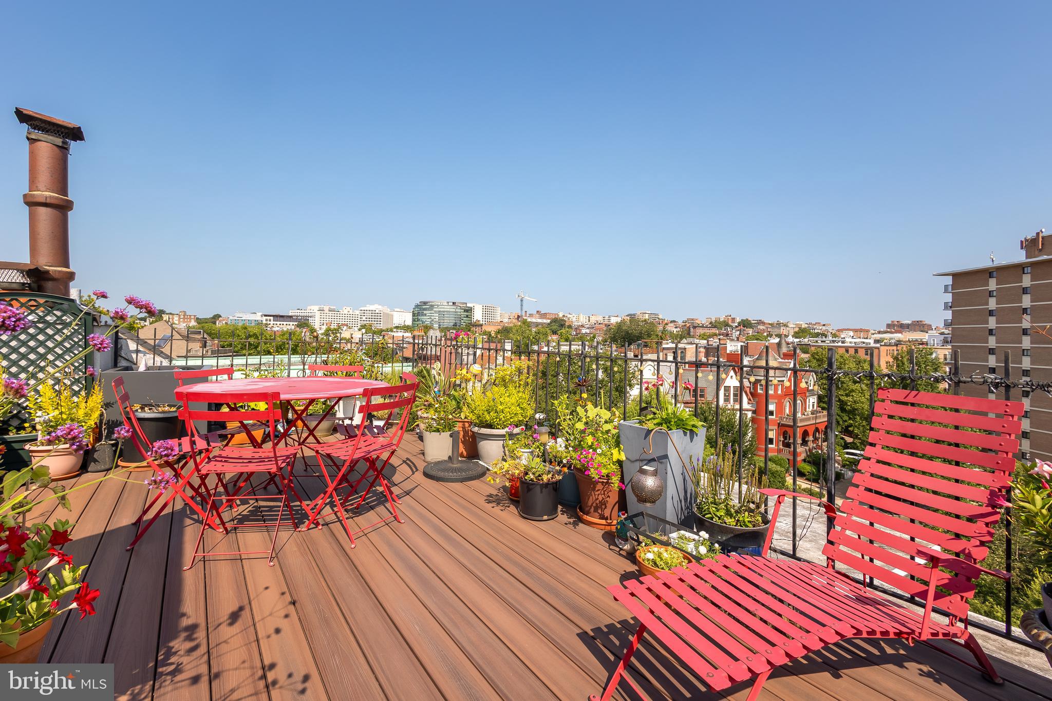 1706 S S St NW #1