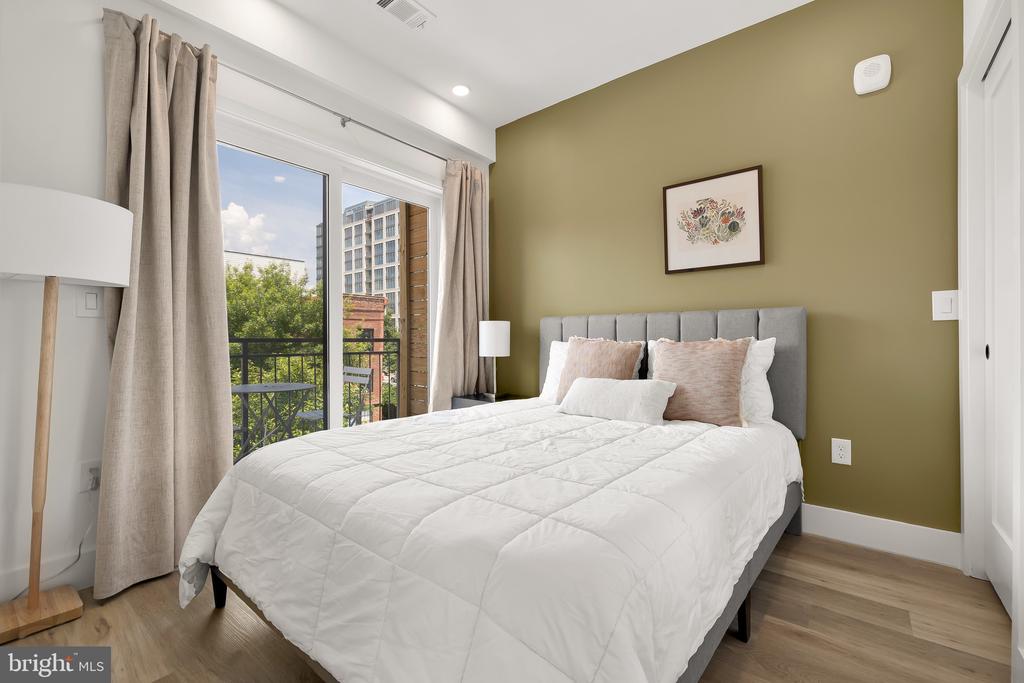 14 P St NW #302