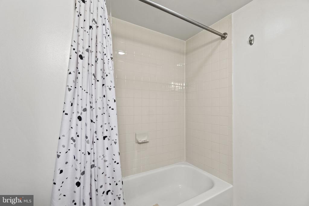 1150 K ST NW #909
