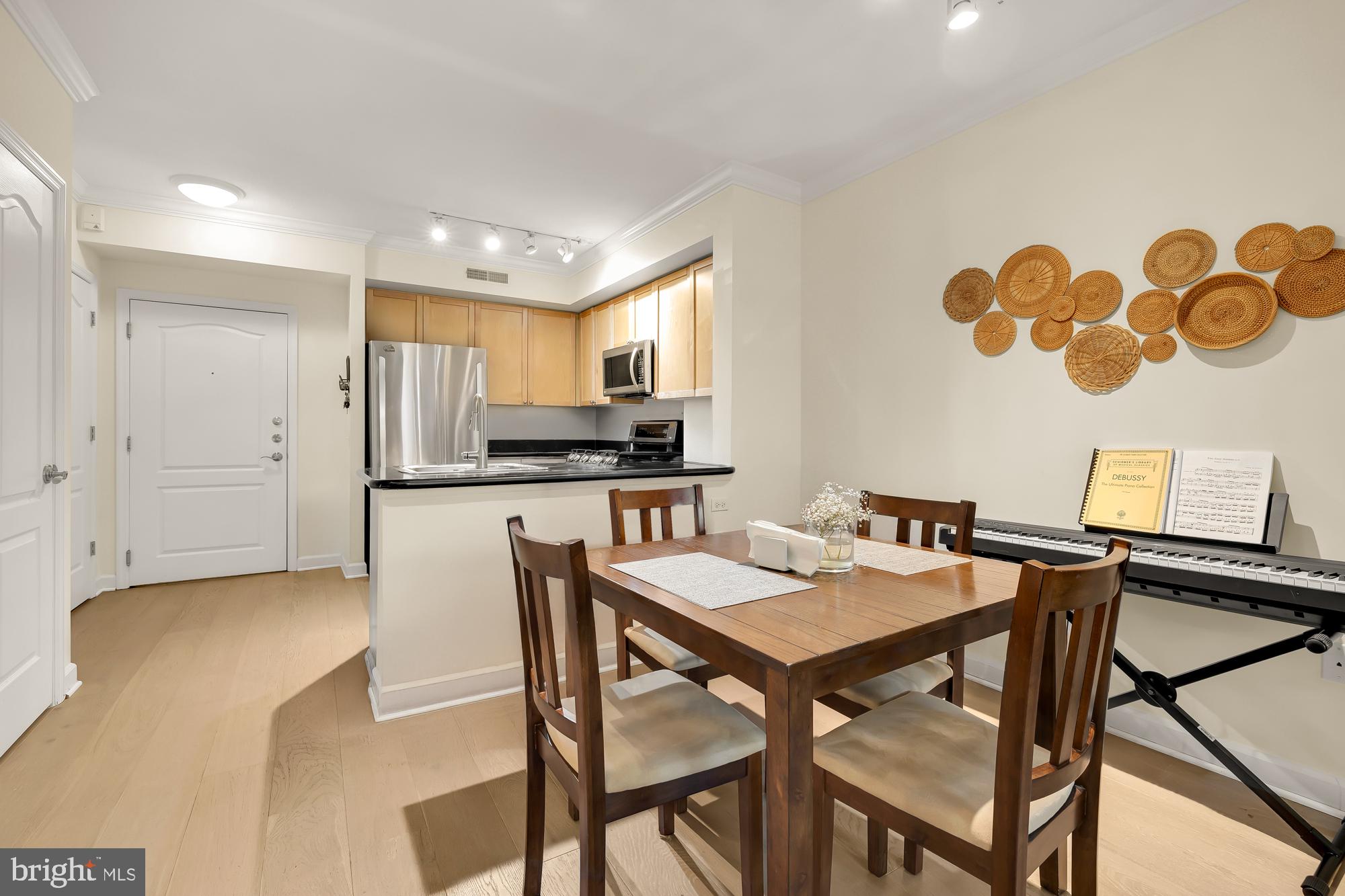 1441 Rhode Island Ave NW #208