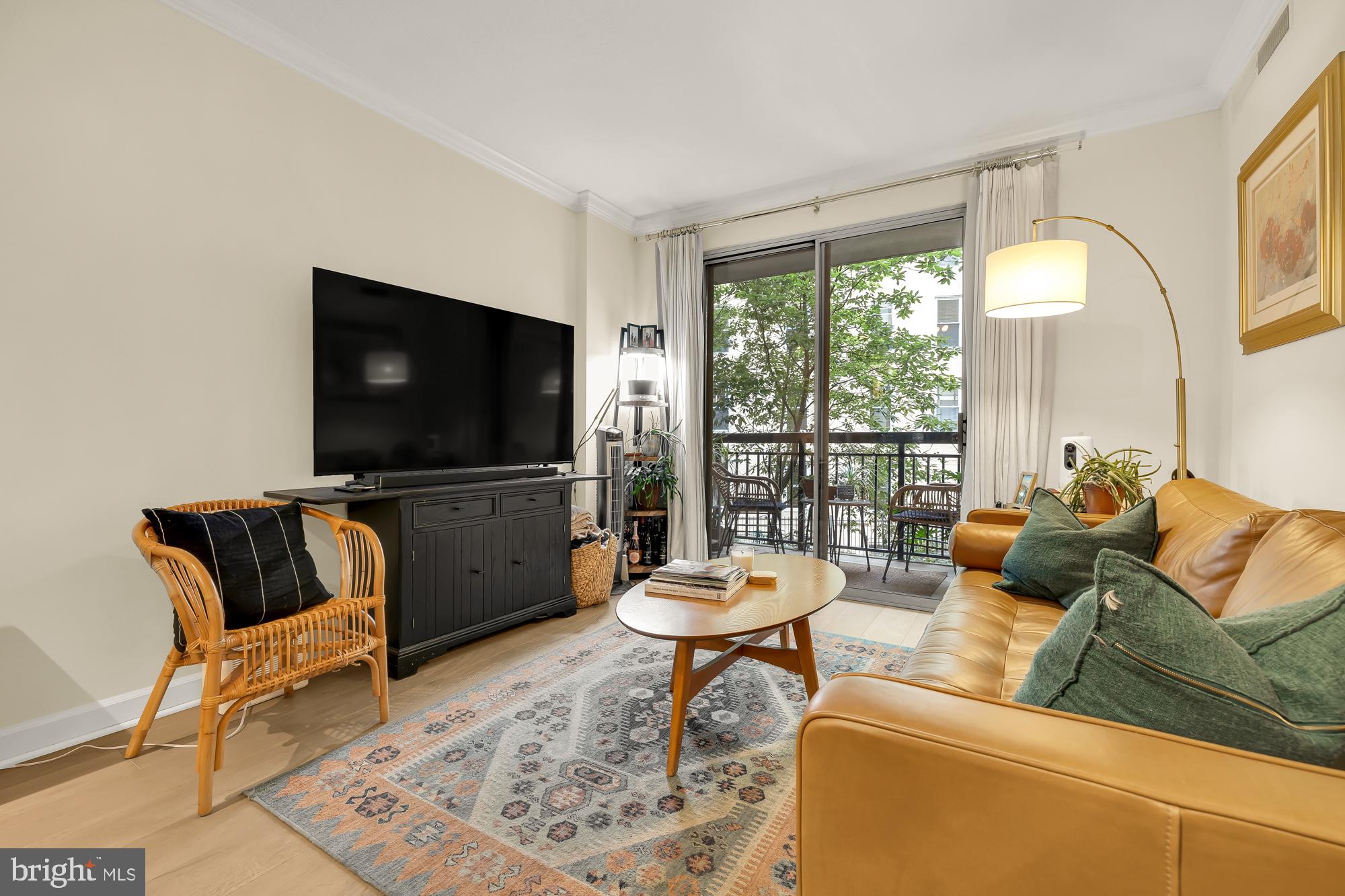 1441 Rhode Island Ave NW #208