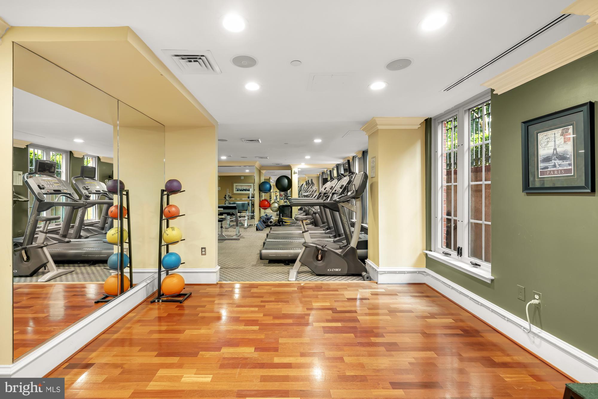 1441 Rhode Island Ave NW #208