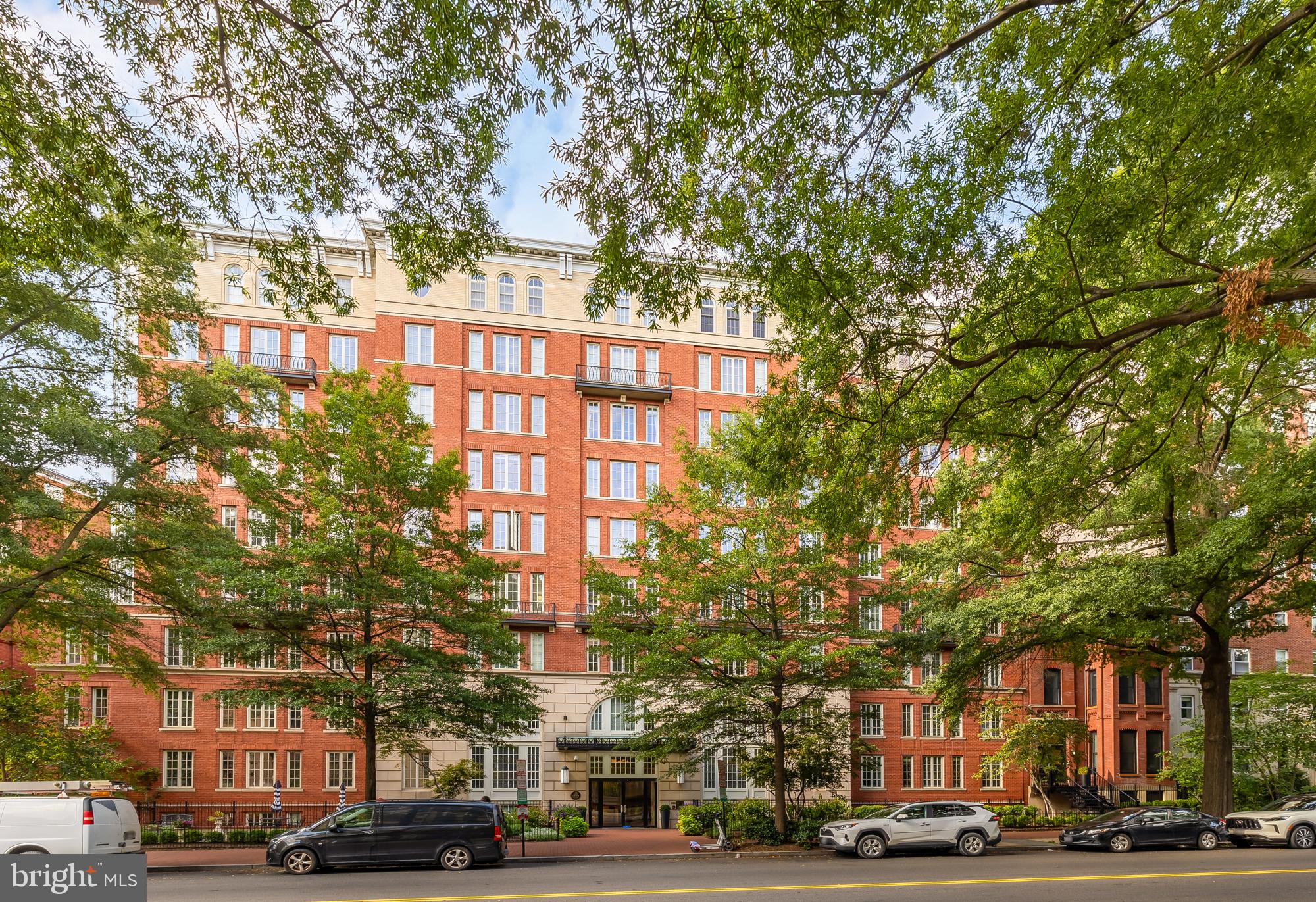 1441 Rhode Island Ave NW #208