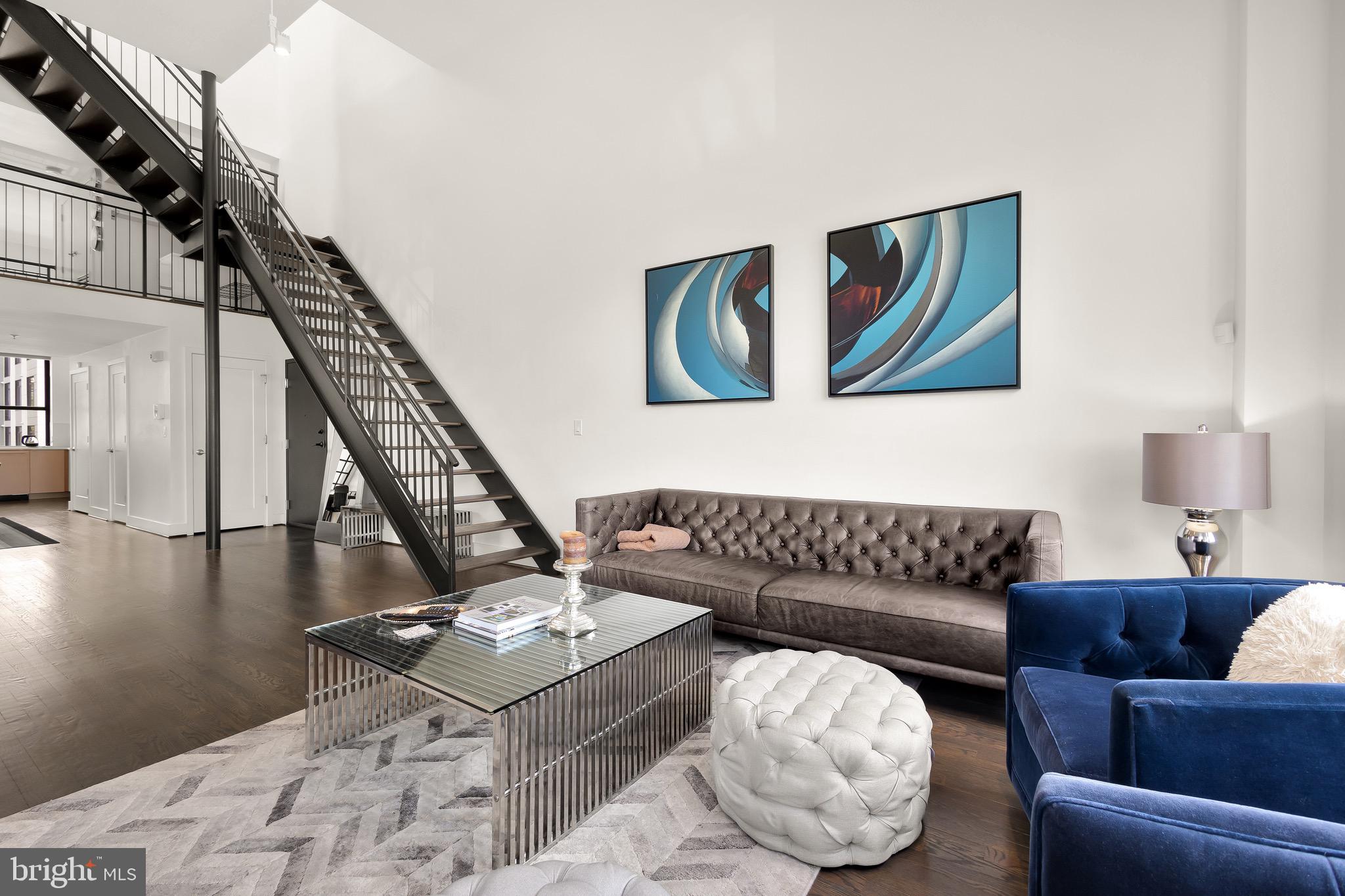 1111 W ST NW #PH8