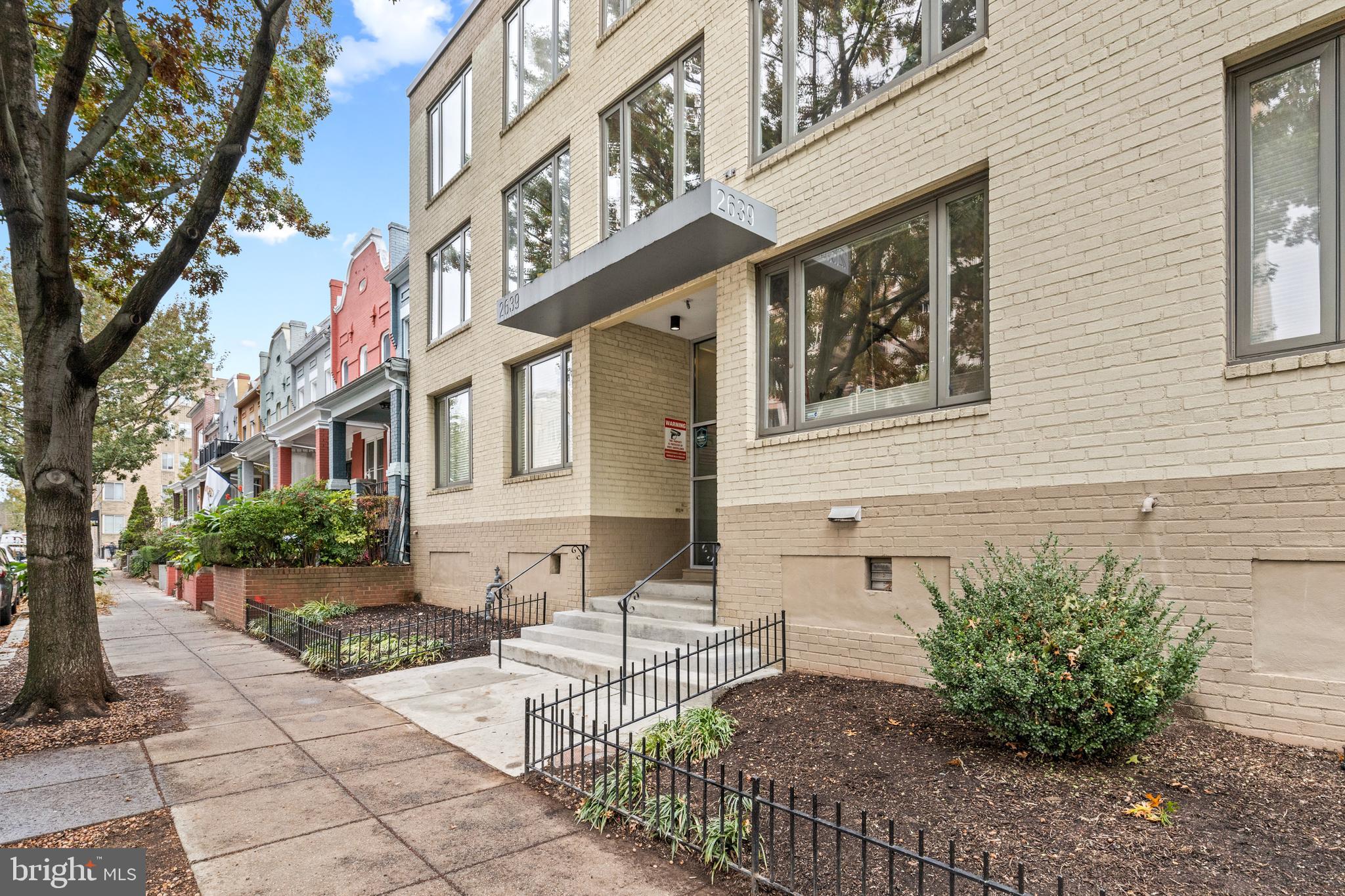 2639 15th St NW #105