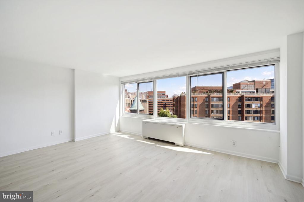 1330 NEW HAMPSHIRE AVE NW #903