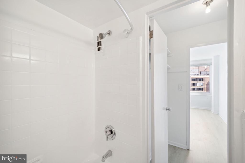 1330 NEW HAMPSHIRE AVE NW #903
