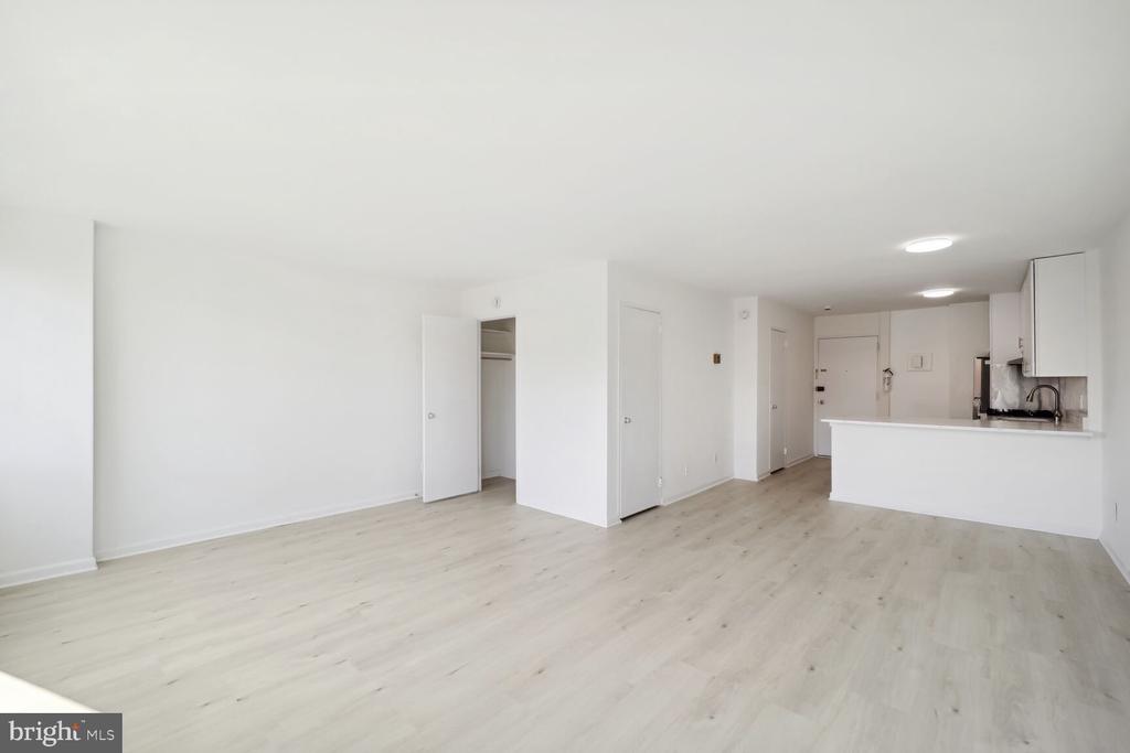 1330 NEW HAMPSHIRE AVE NW #903