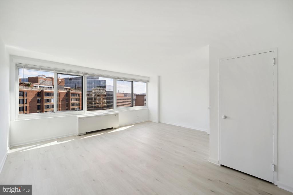 1330 NEW HAMPSHIRE AVE NW #903