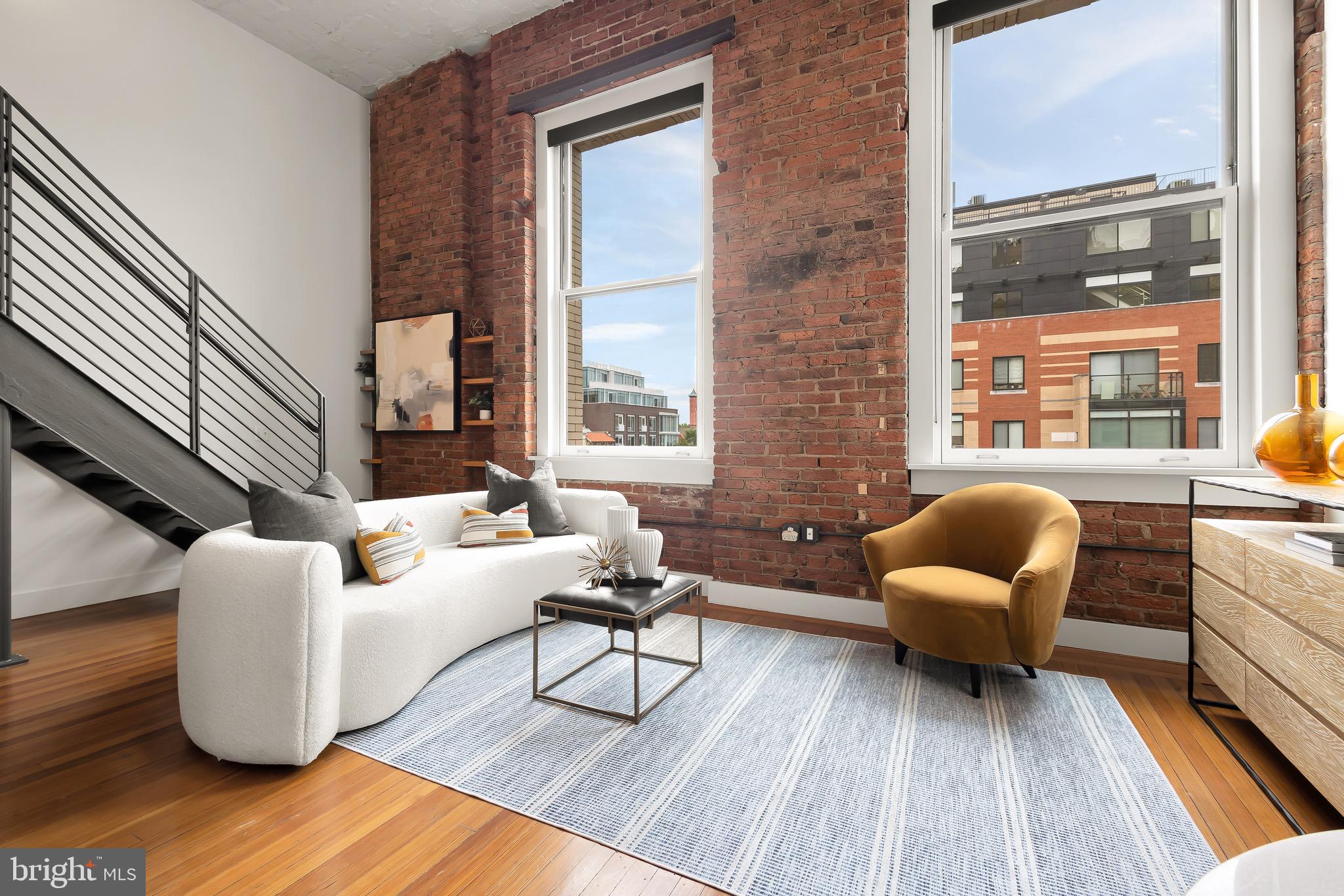 1401 R St NW #303