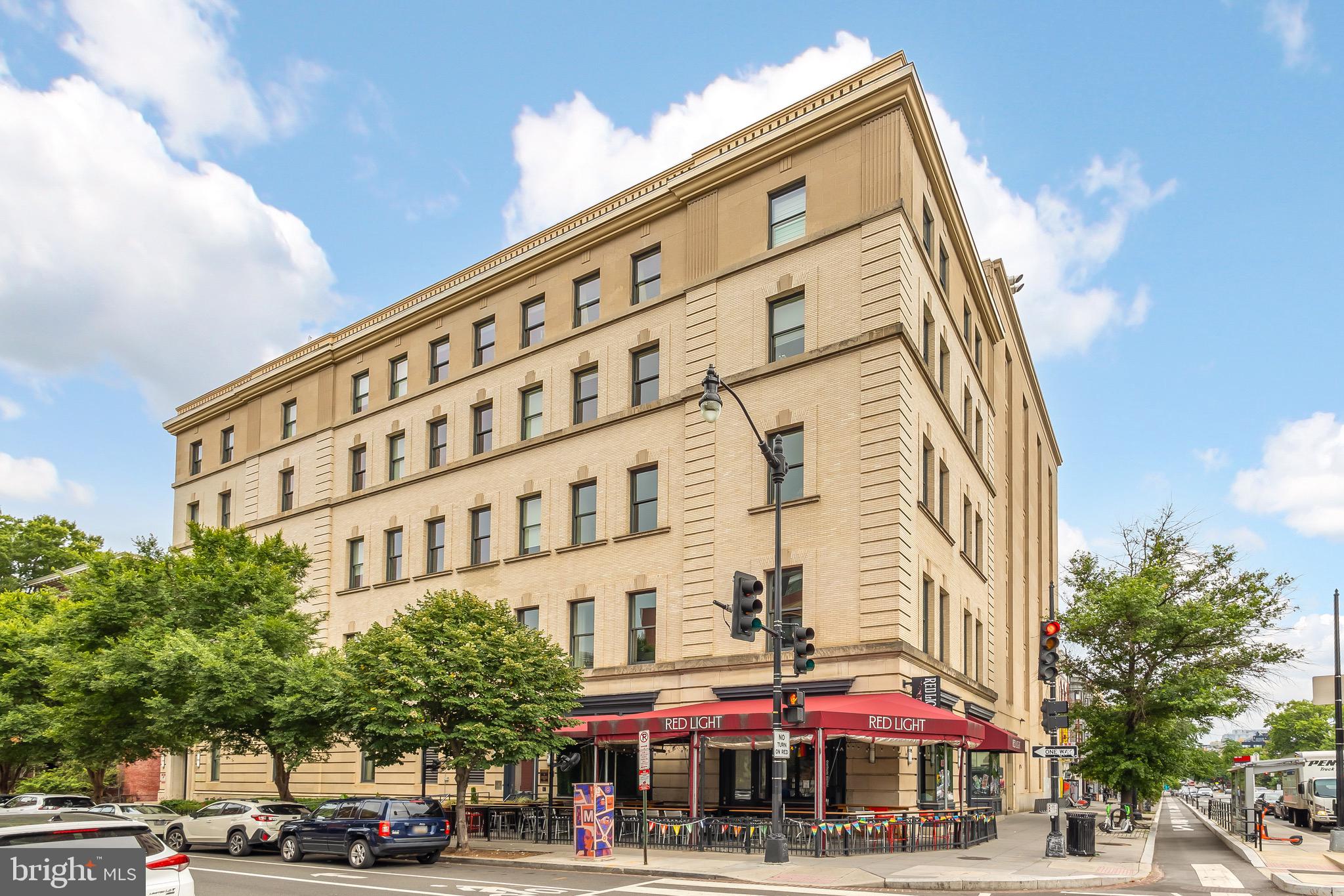 1401 R St NW #303