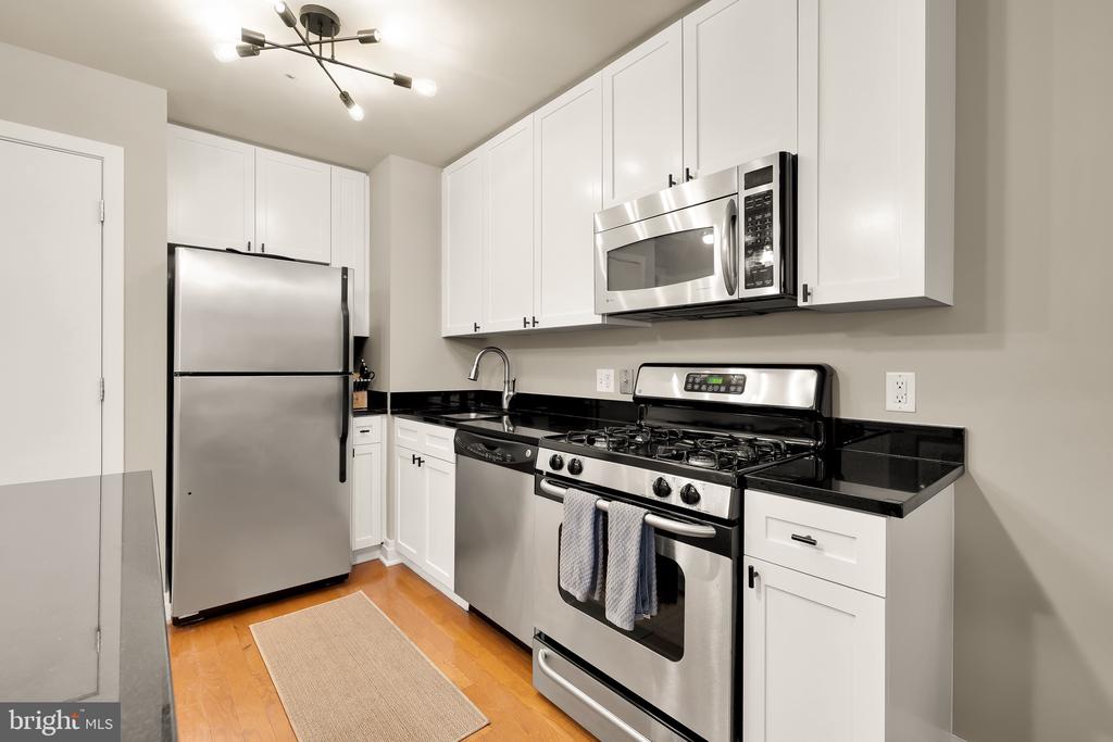2120 Vermont Ave NW #515