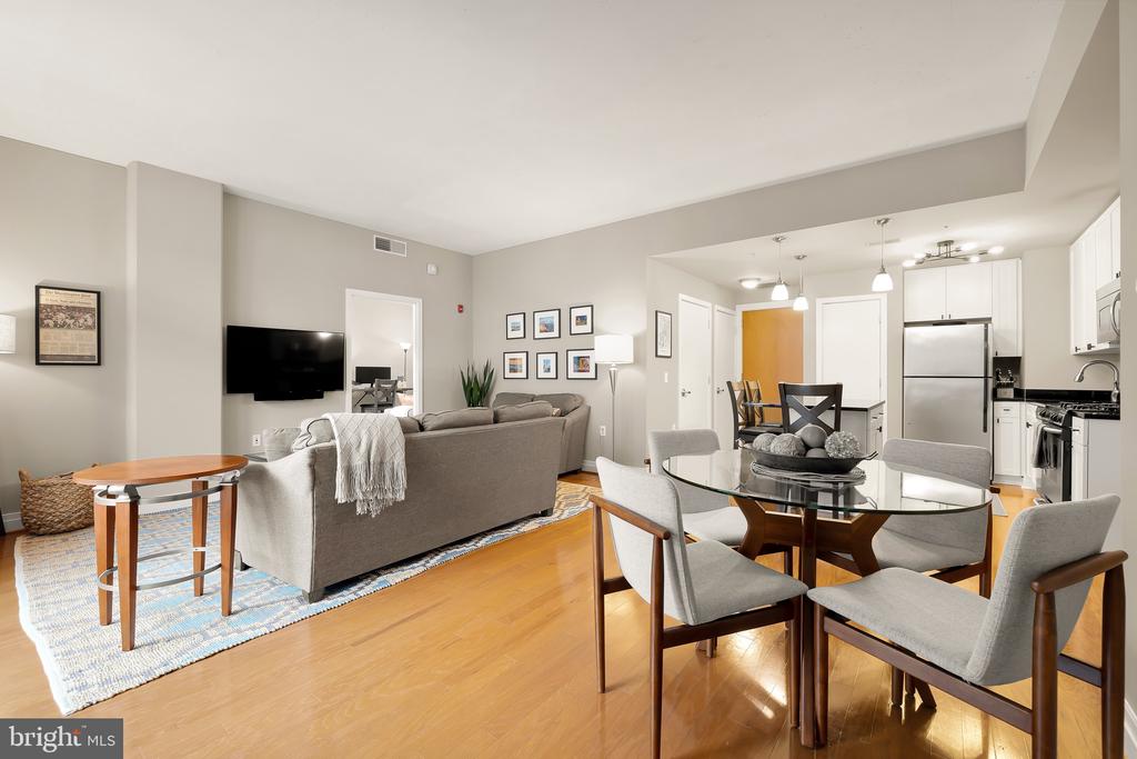 2120 Vermont Ave NW #515