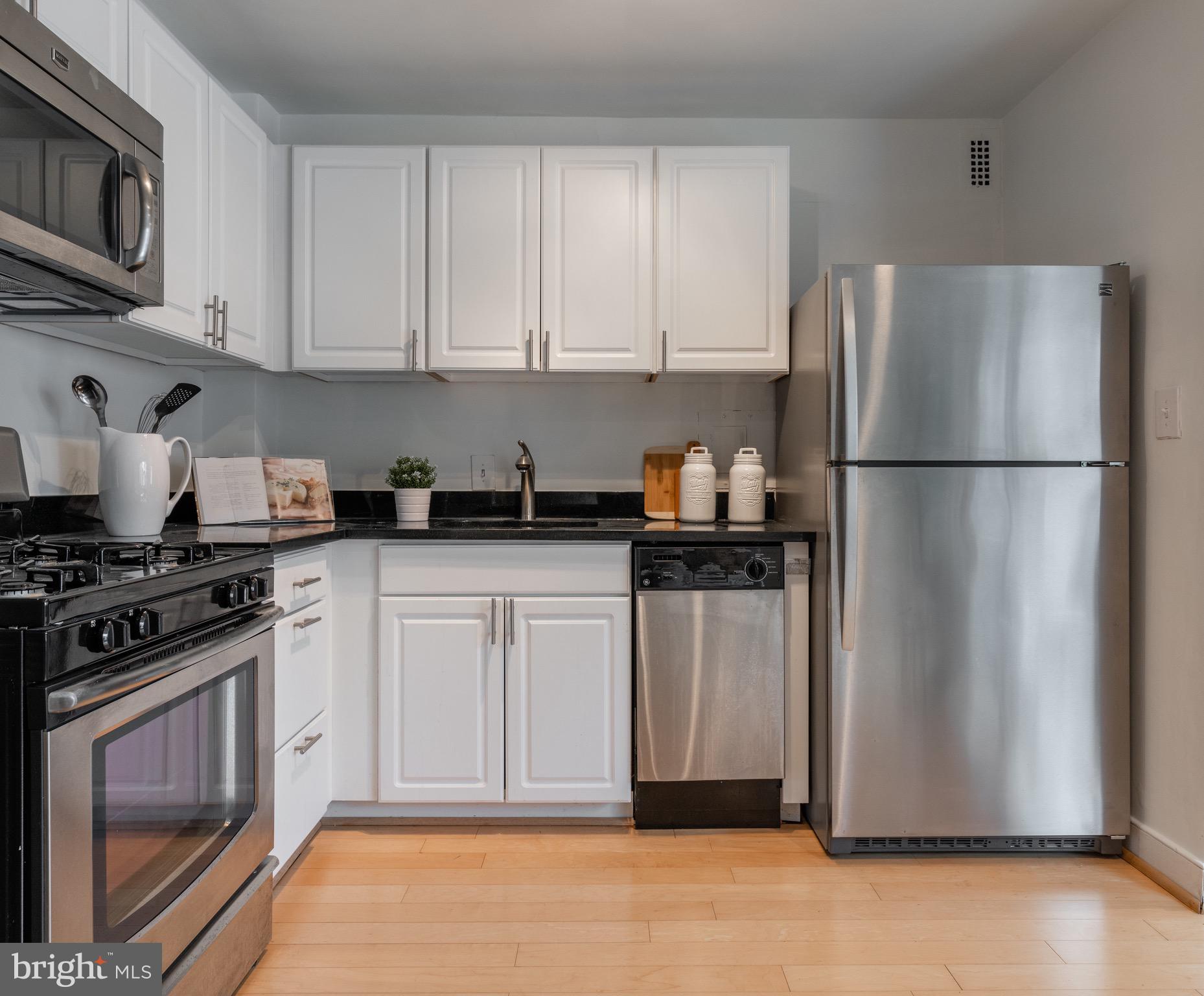 1330 New Hampshire Ave NW #201