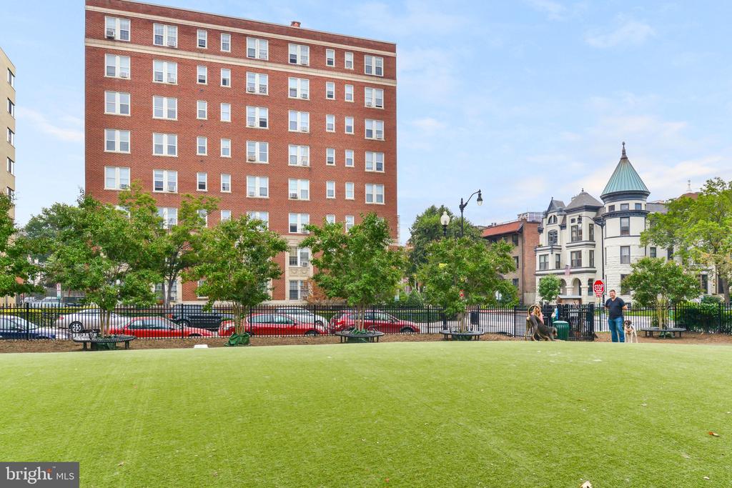 1330 New Hampshire Ave NW #201