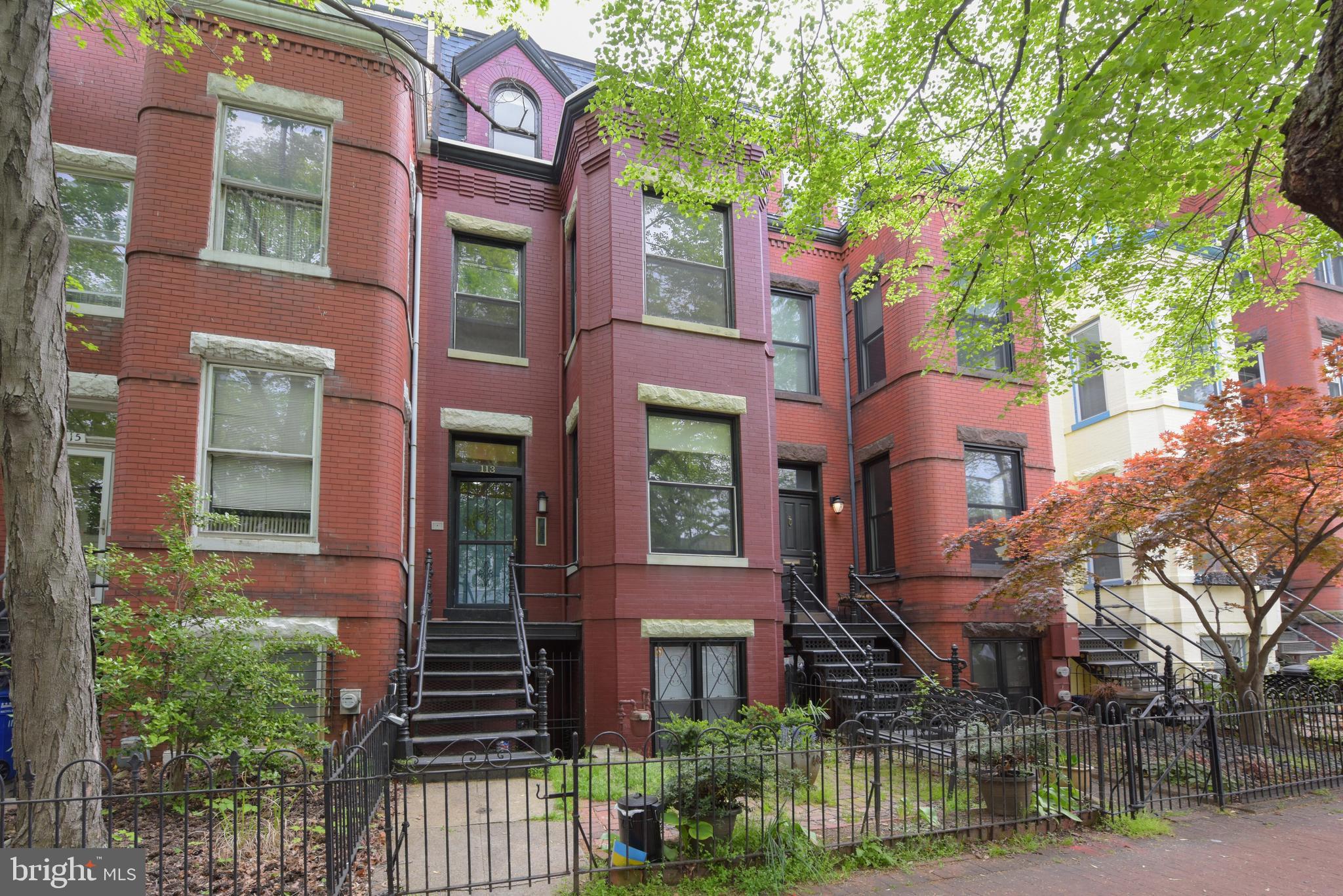 113 5th St NE