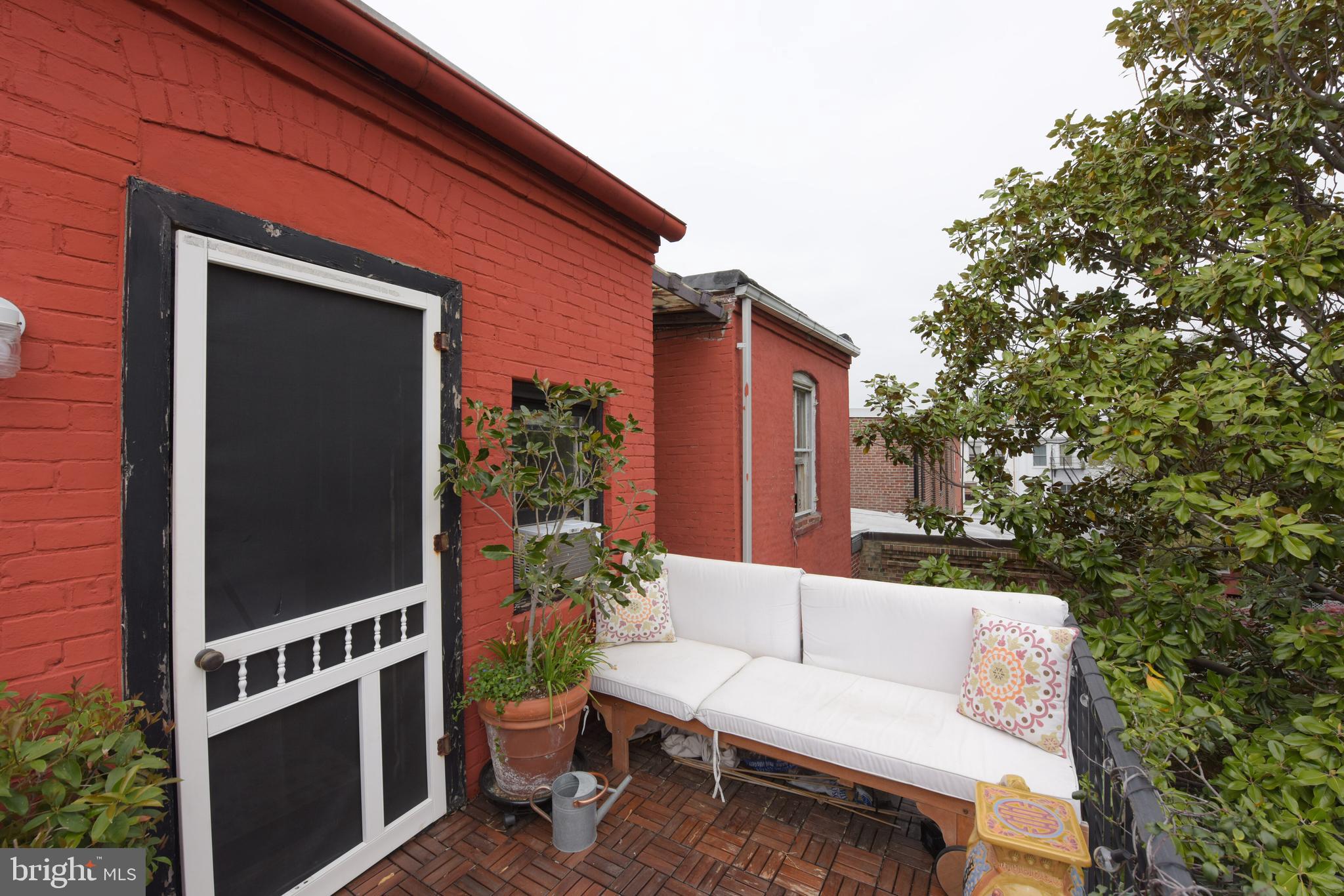 113 5th St NE