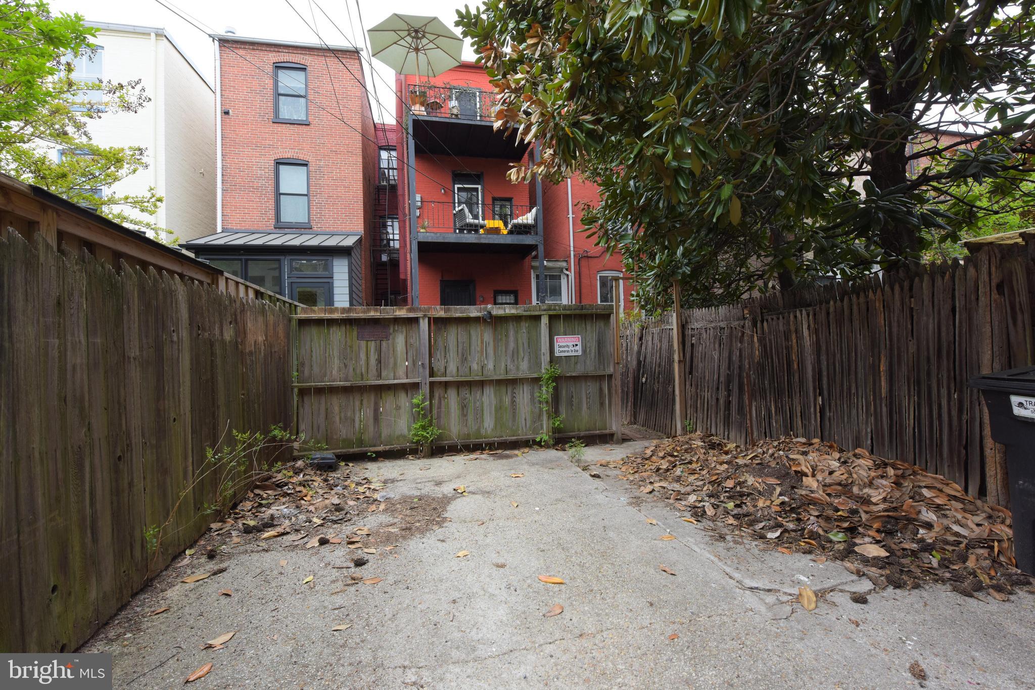113 5th St NE