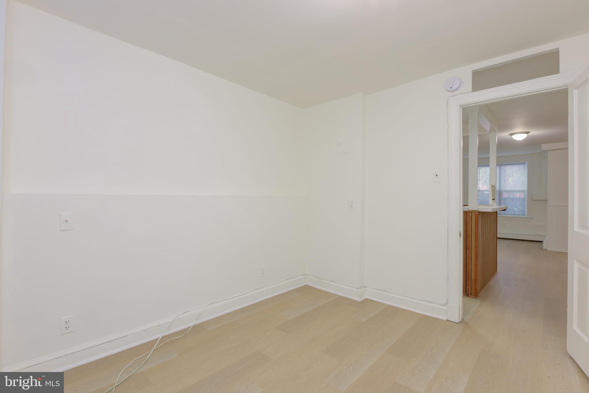113 5th St NE