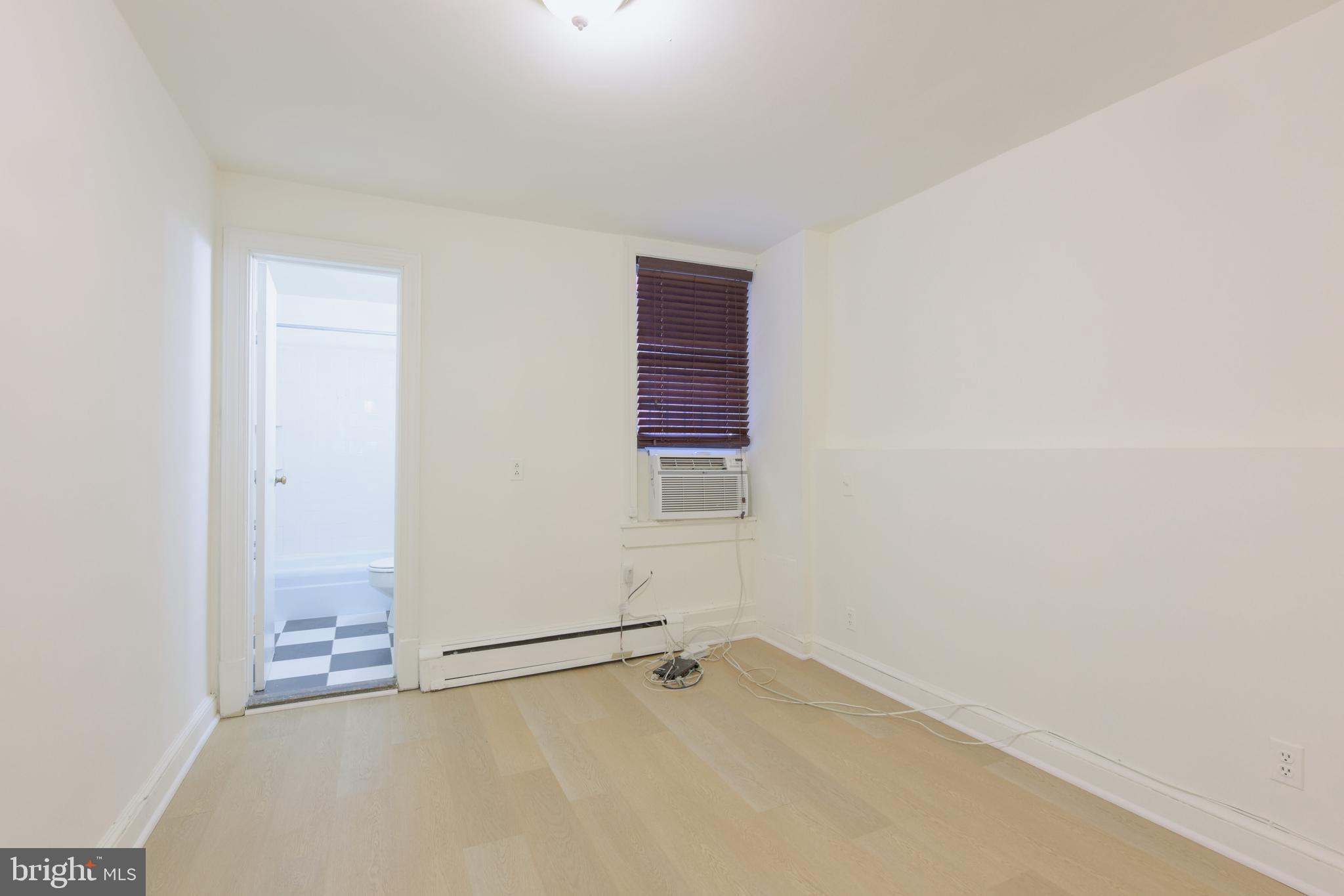 113 5th St NE