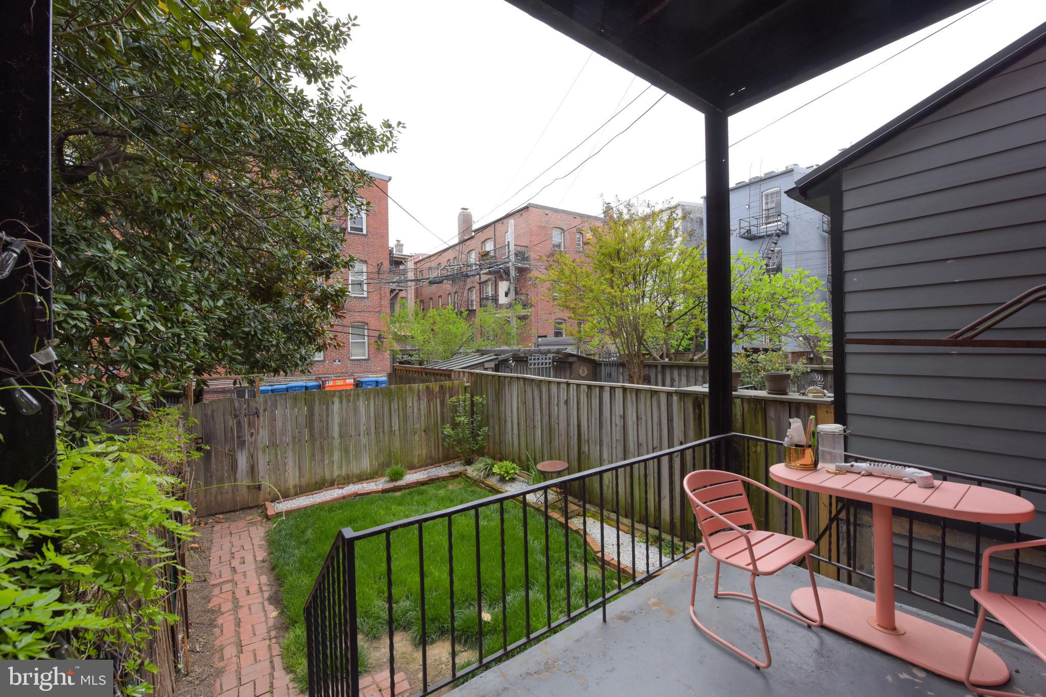 113 5th St NE
