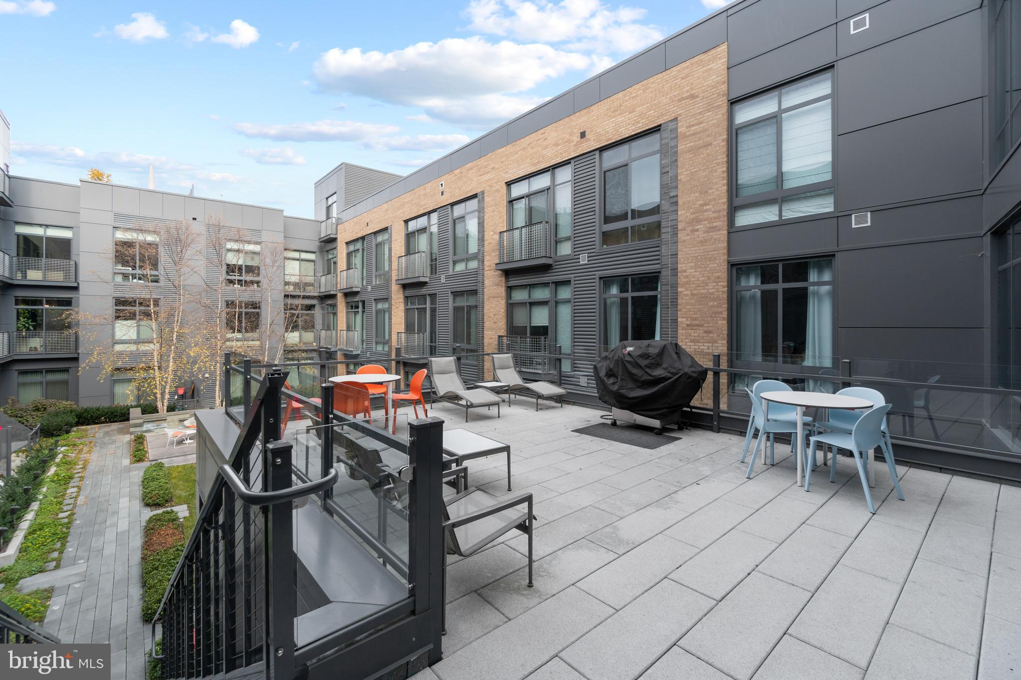 525 Water St SW #108