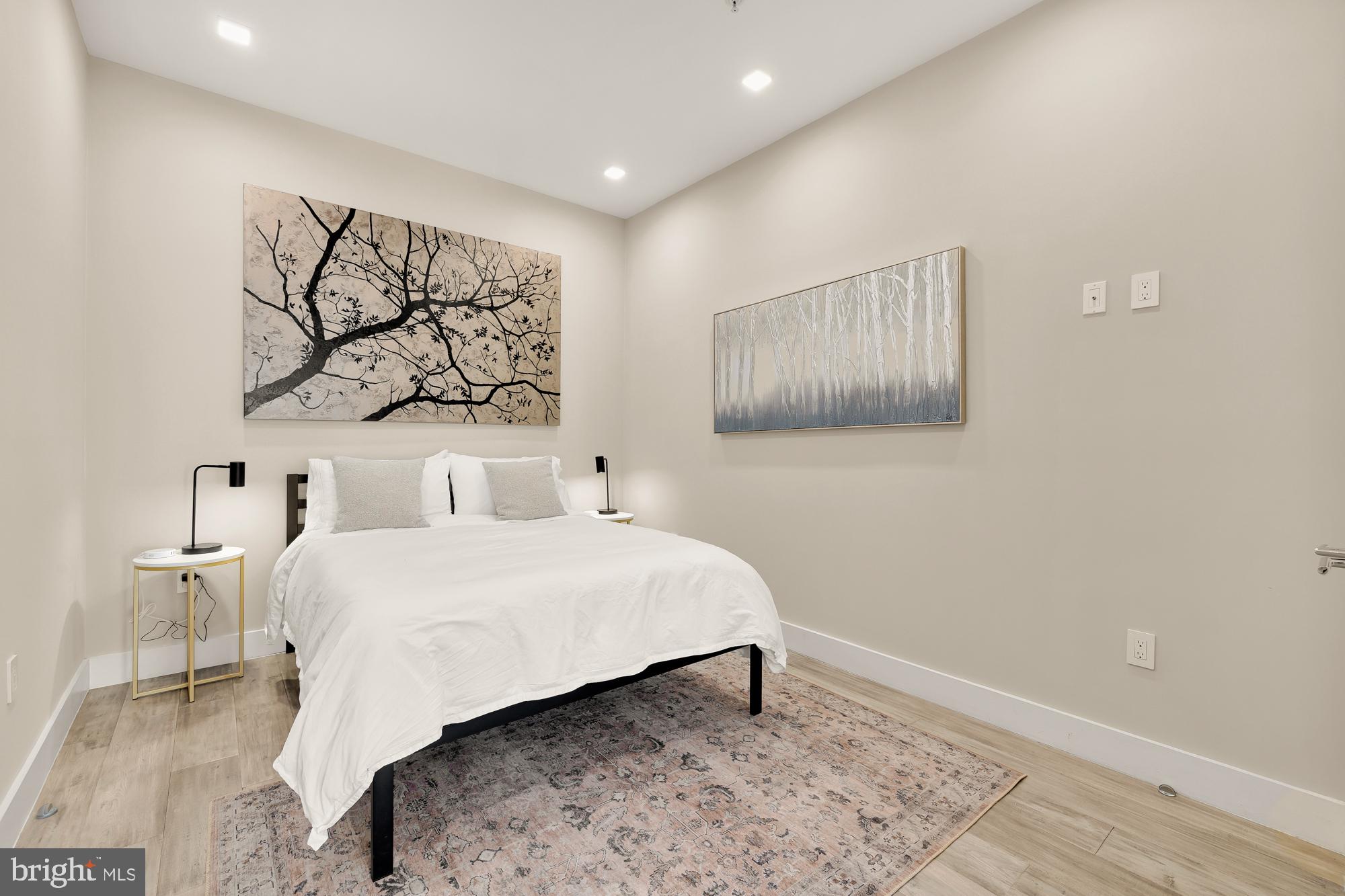 1777 T St NW #4