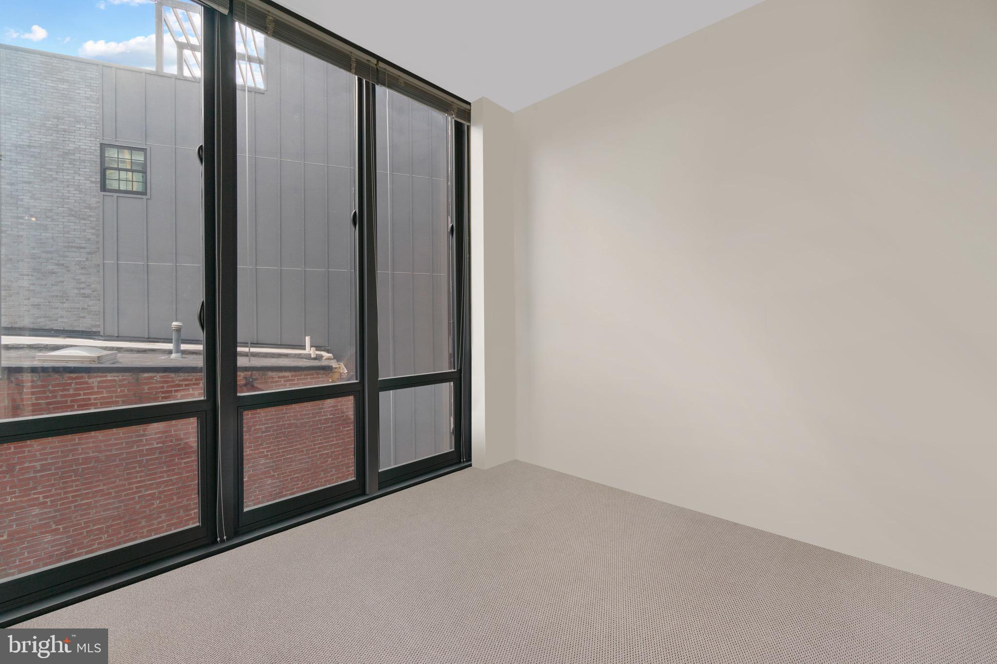 2120 VERMONT AVE NW #323